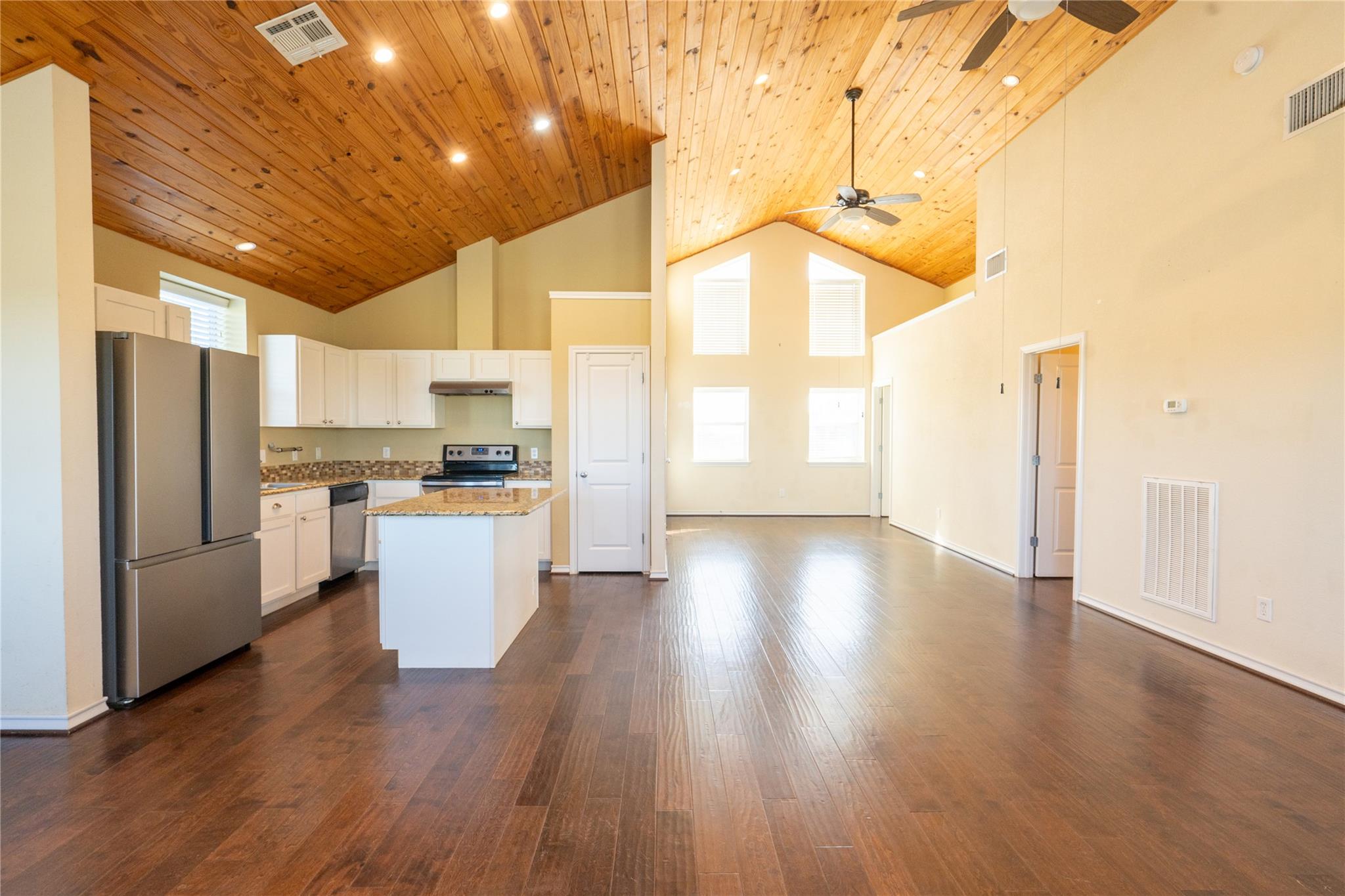 1050 County Road 129 None #b Property Photo 7