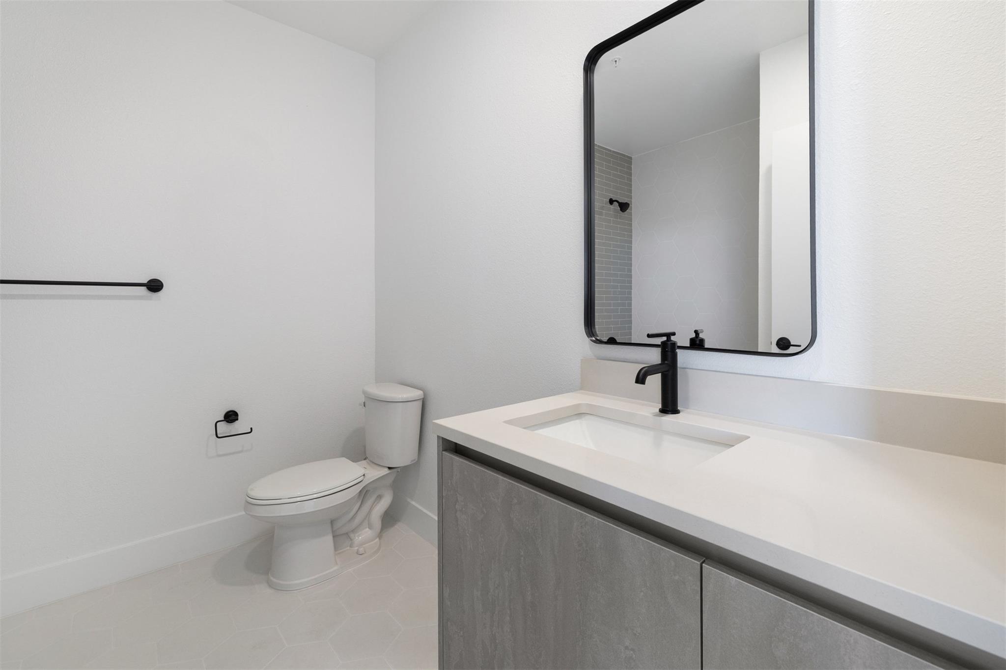 4315 S Congress Ave #428 Property Photo 18