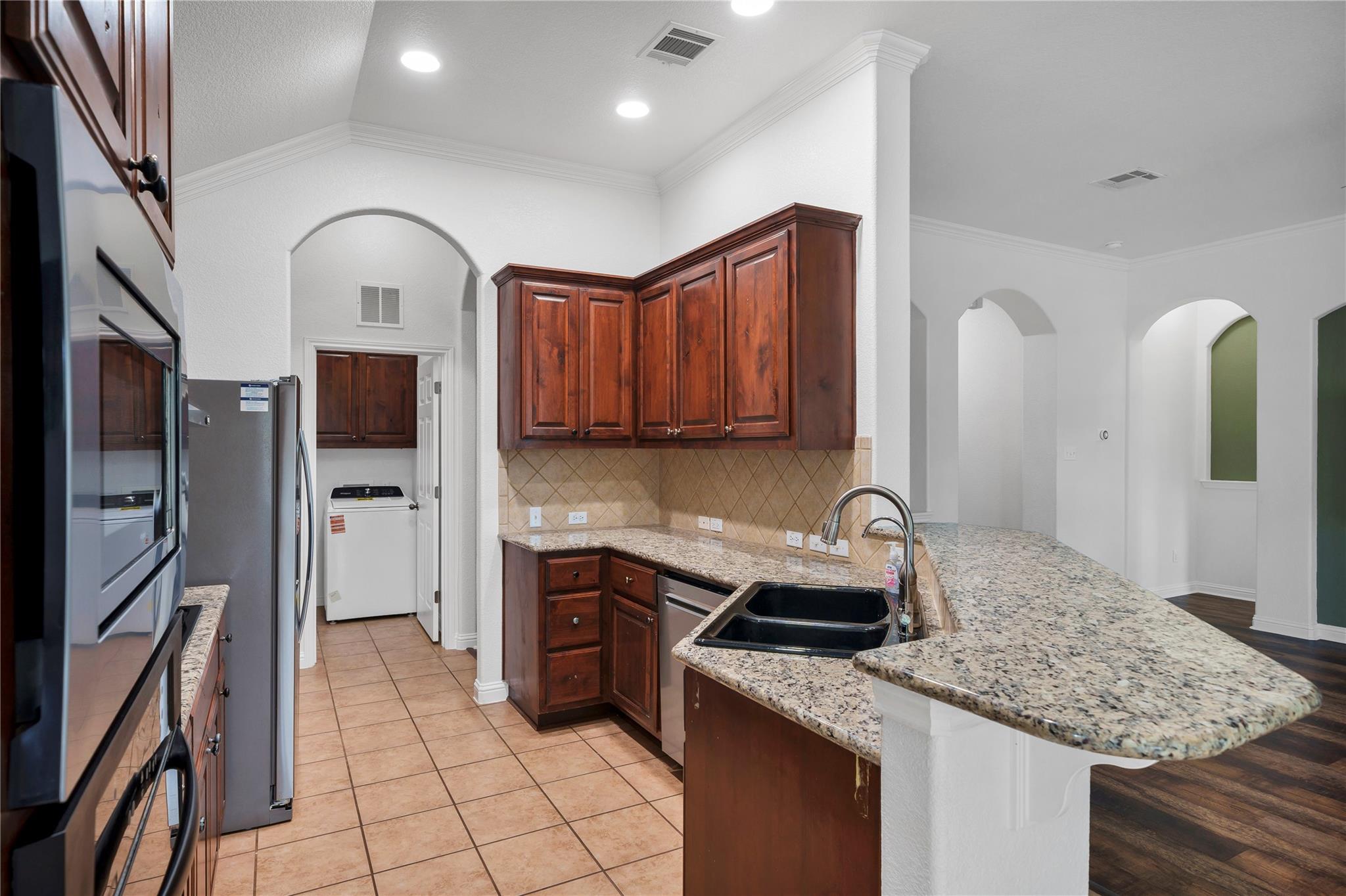 2811 Checker Dr Property Photo 13