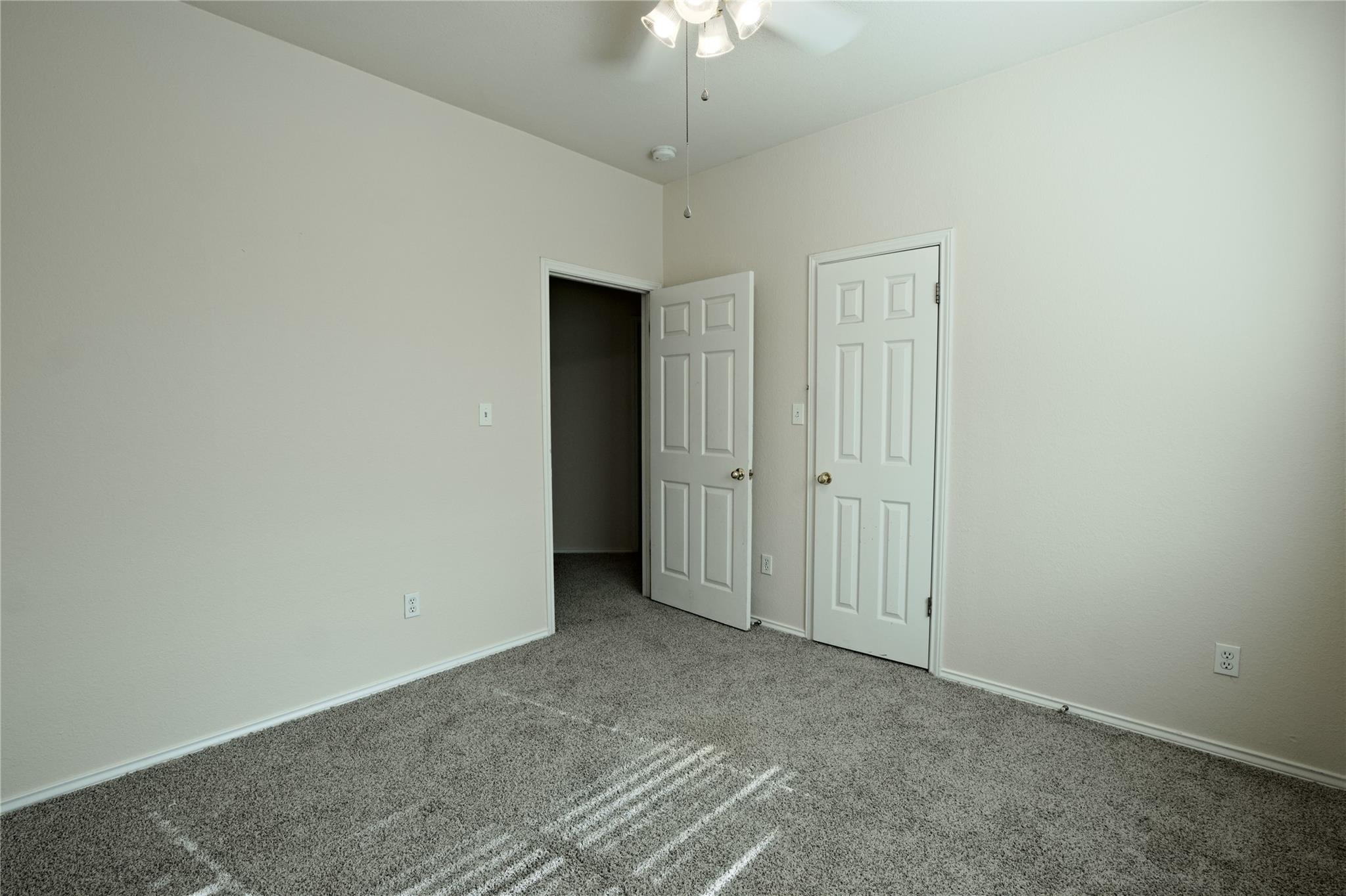 704 Thrush Dr Property Photo 16