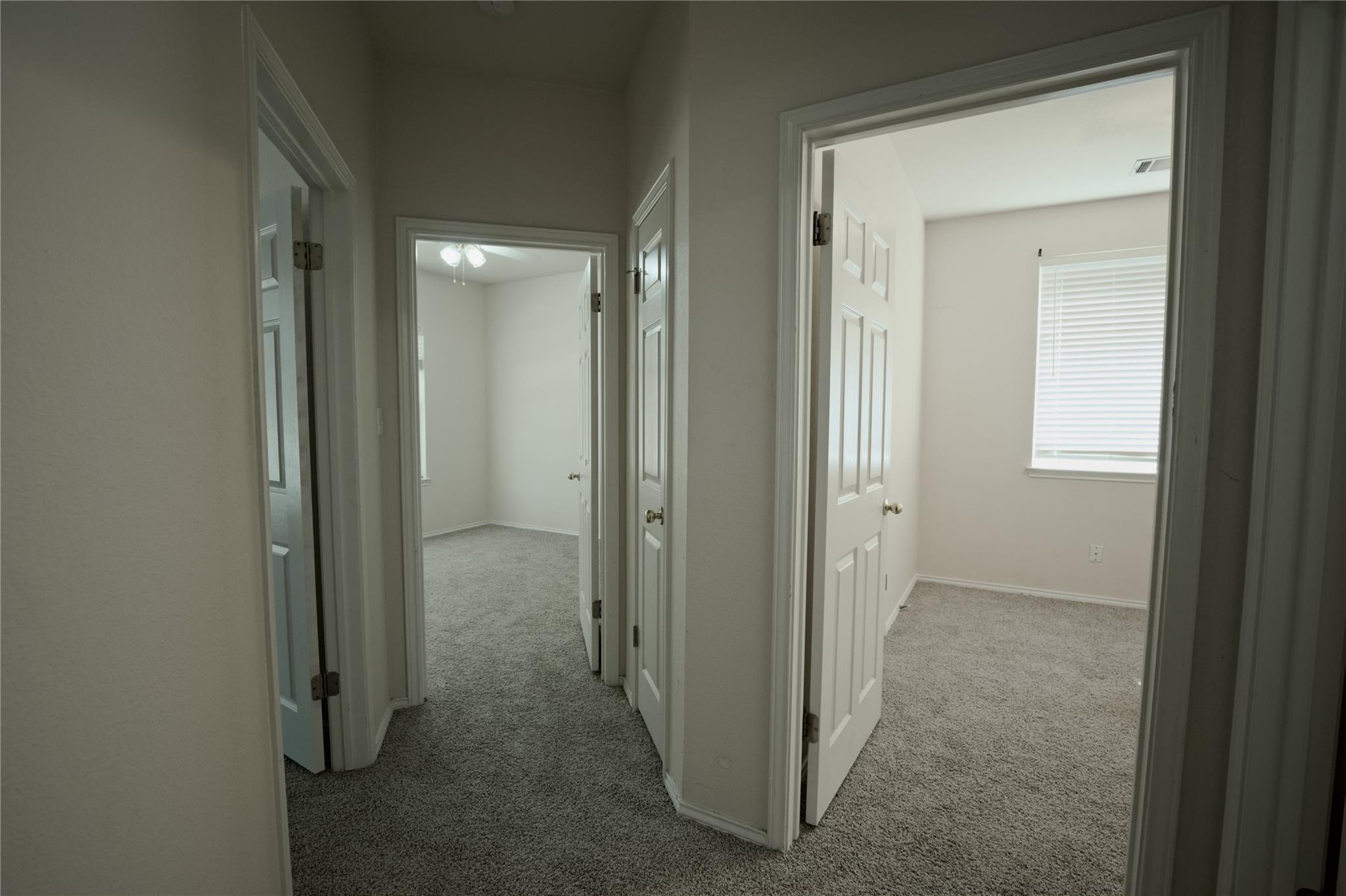 704 Thrush Dr Property Photo 17