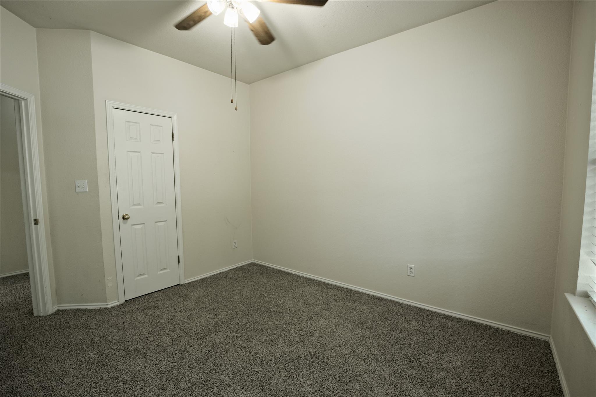 704 Thrush Dr Property Photo 19