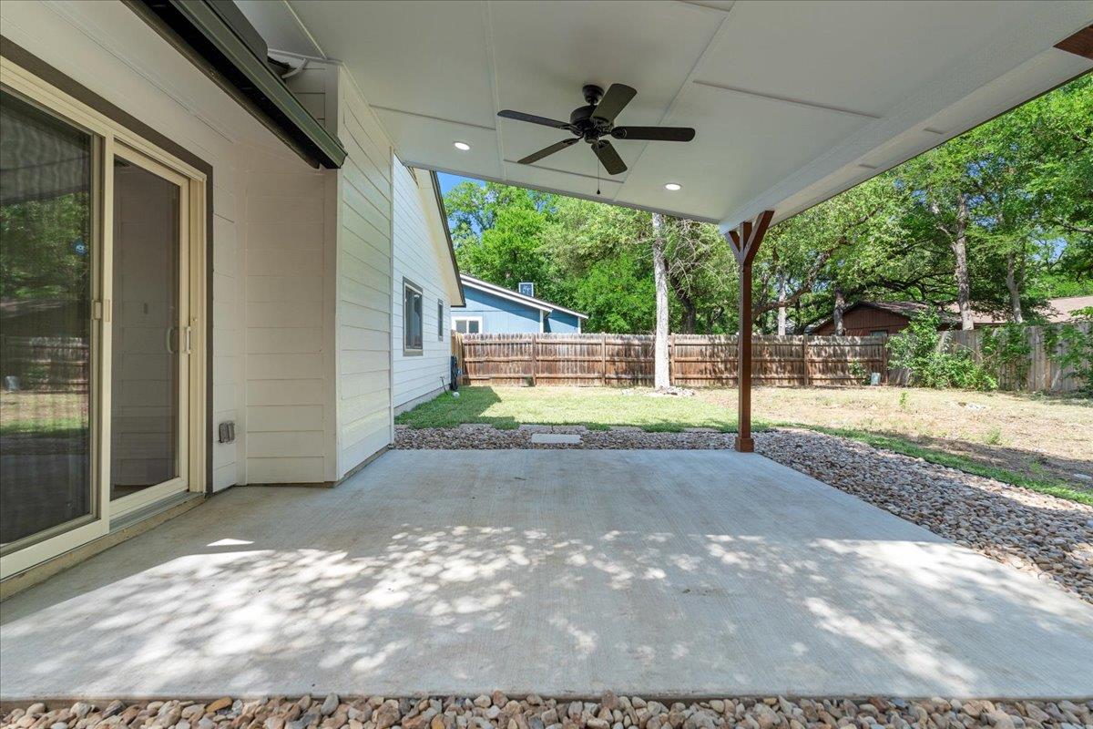 9717 Anderson Village Dr Property Photo 1