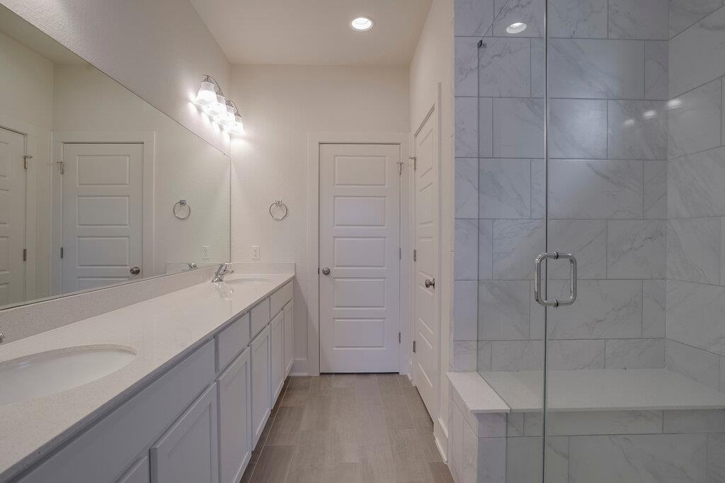 9102 Moonstone Dr #22 Property Photo 12