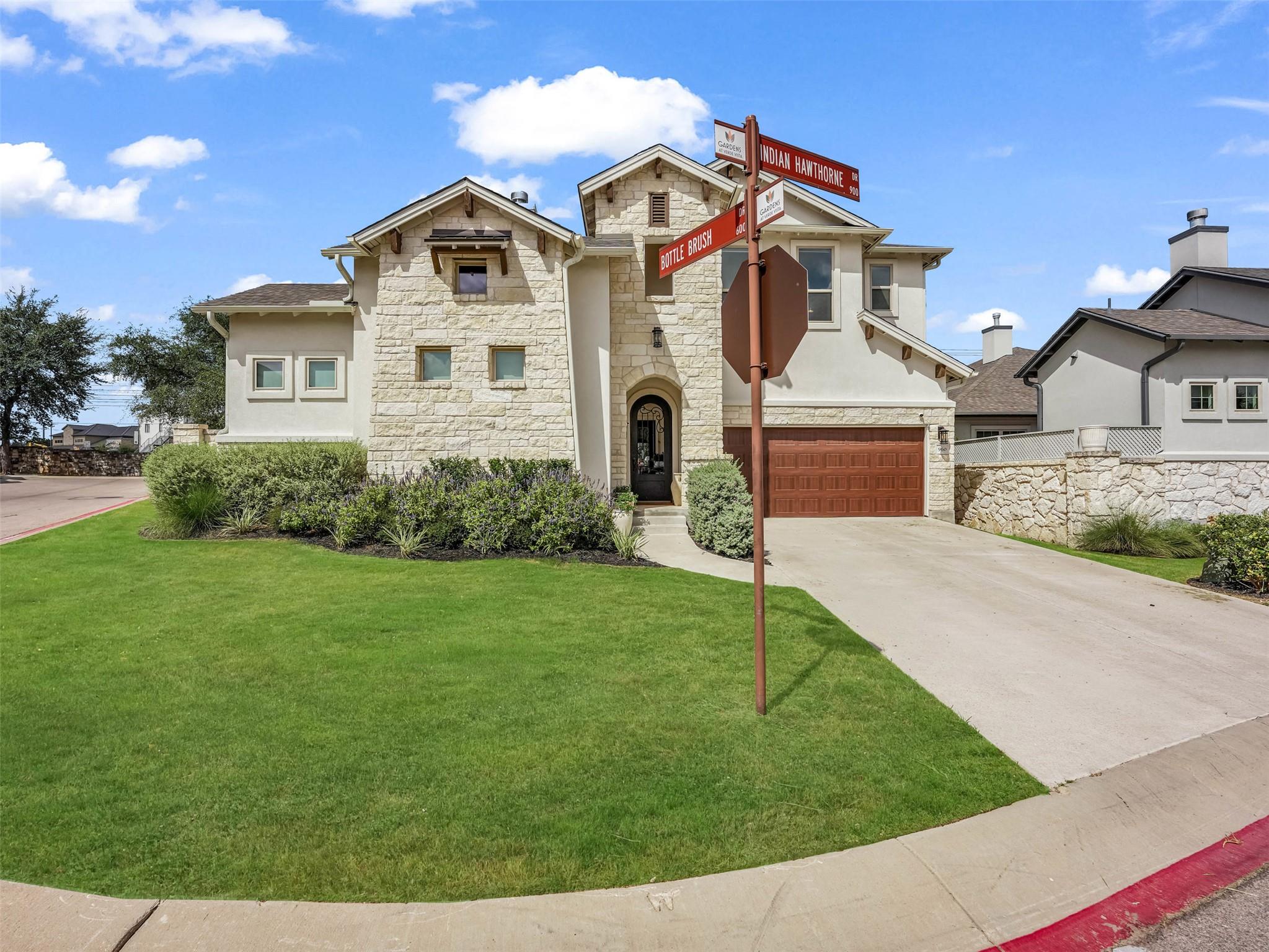 960 Indian Hawthorne Dr #v Property Photo 1