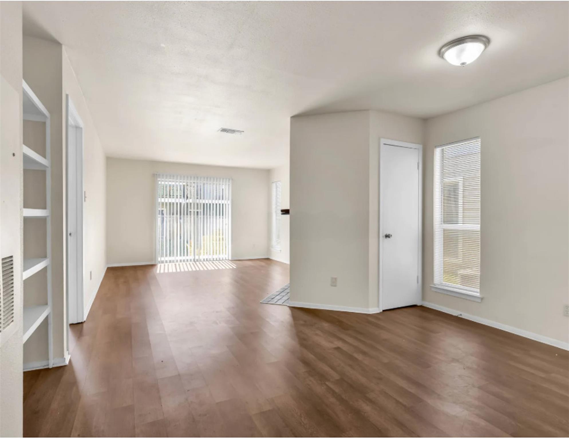 2012 West Loop None Property Photo 4