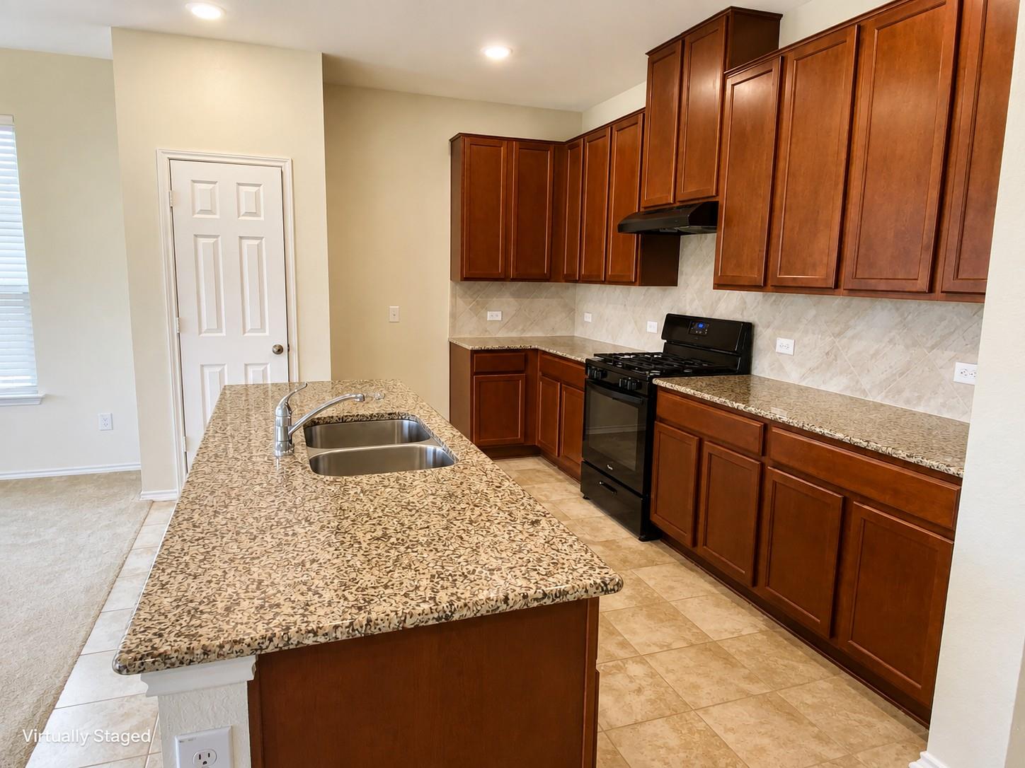 1313 Arbor Acres Loop Property Photo 4