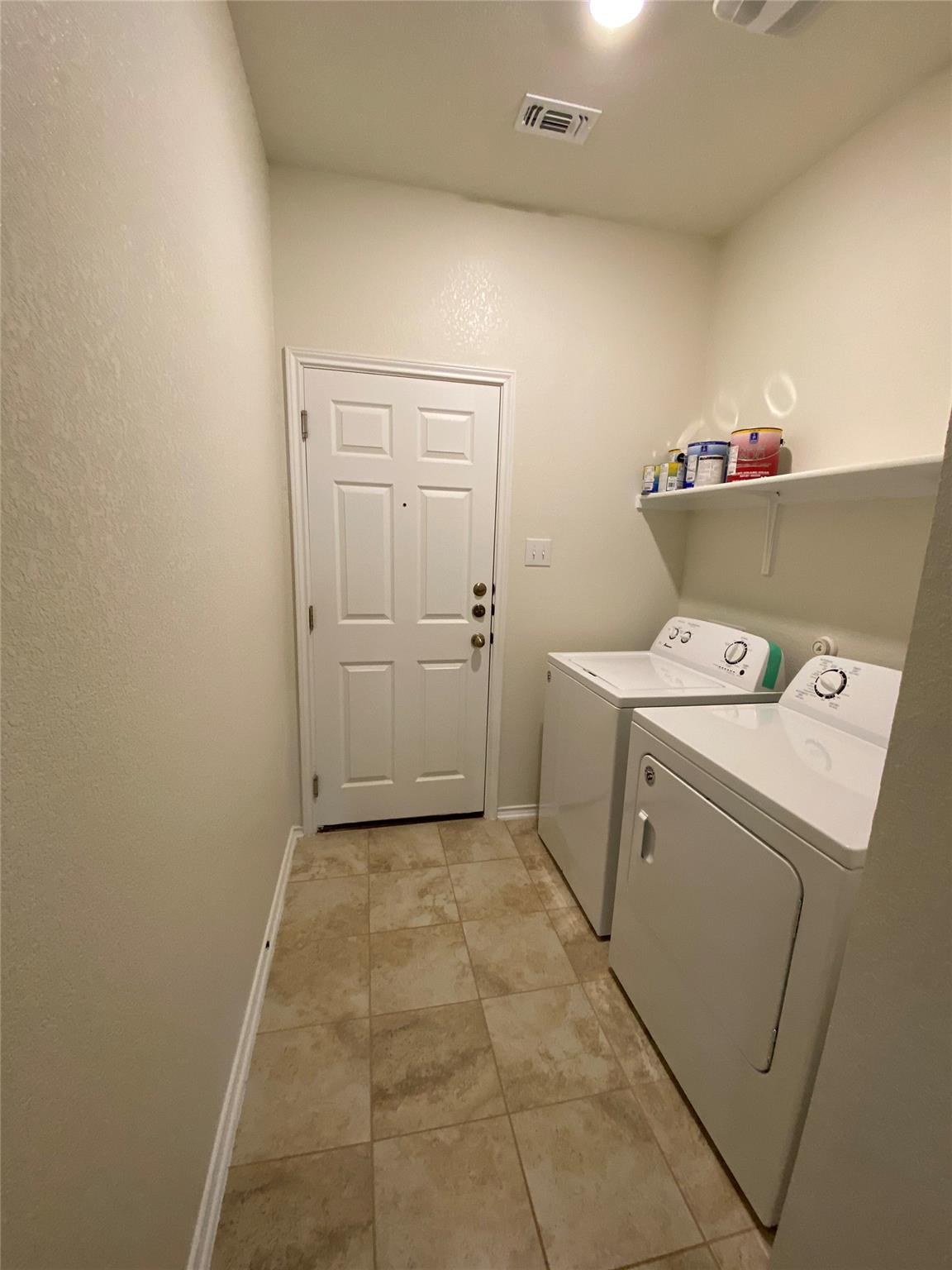 1313 Arbor Acres Loop Property Photo 14