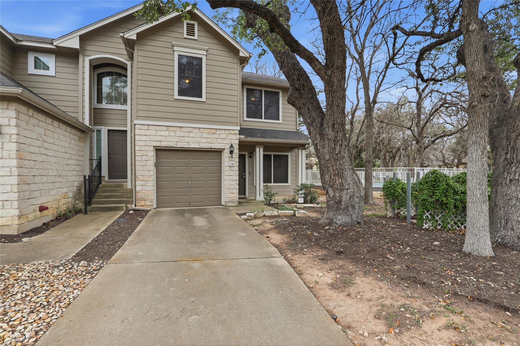 4501 Whispering Valley Dr #24 Property Photo 2