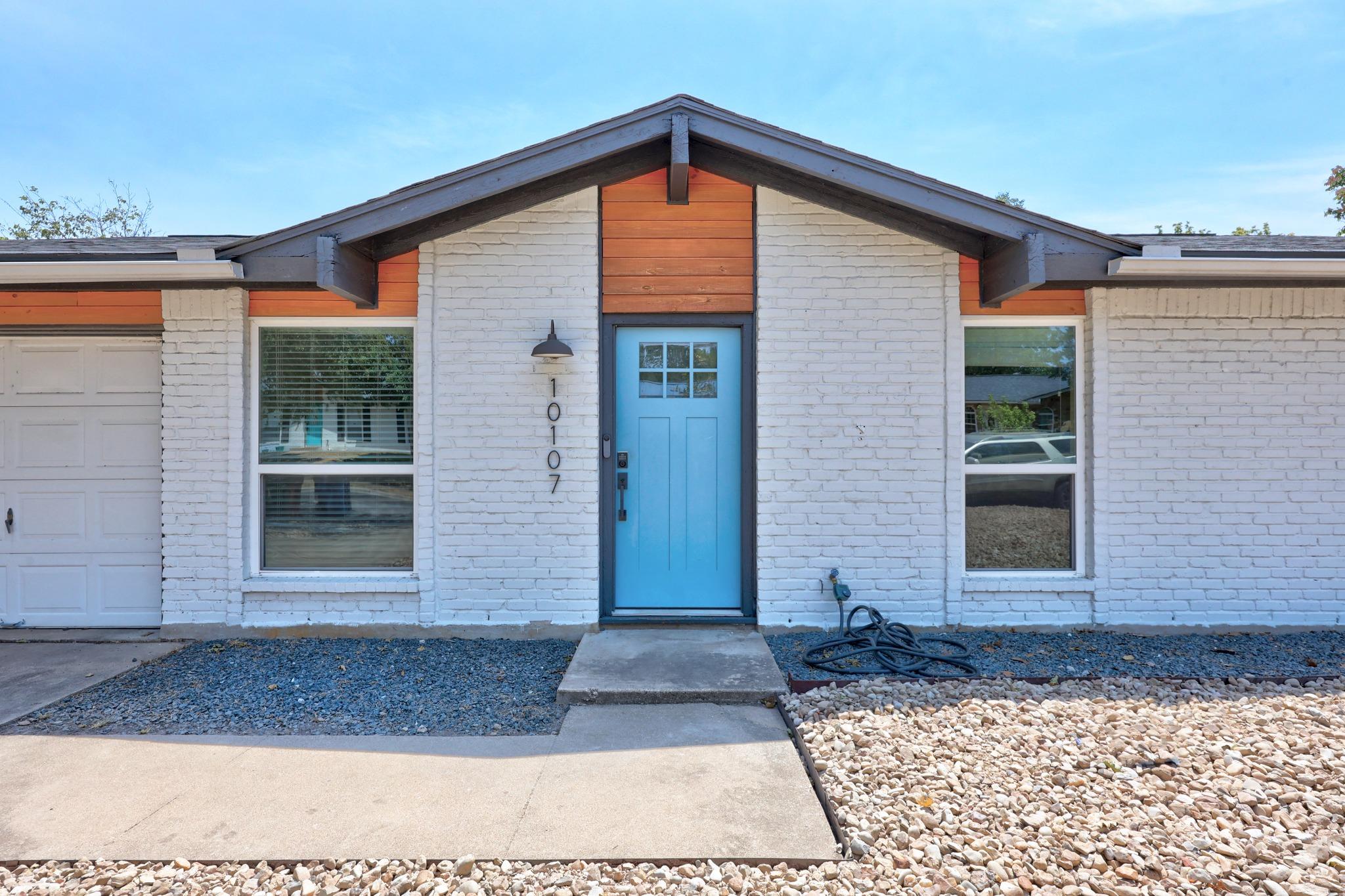 10107 Floyd Dr Property Photo 10