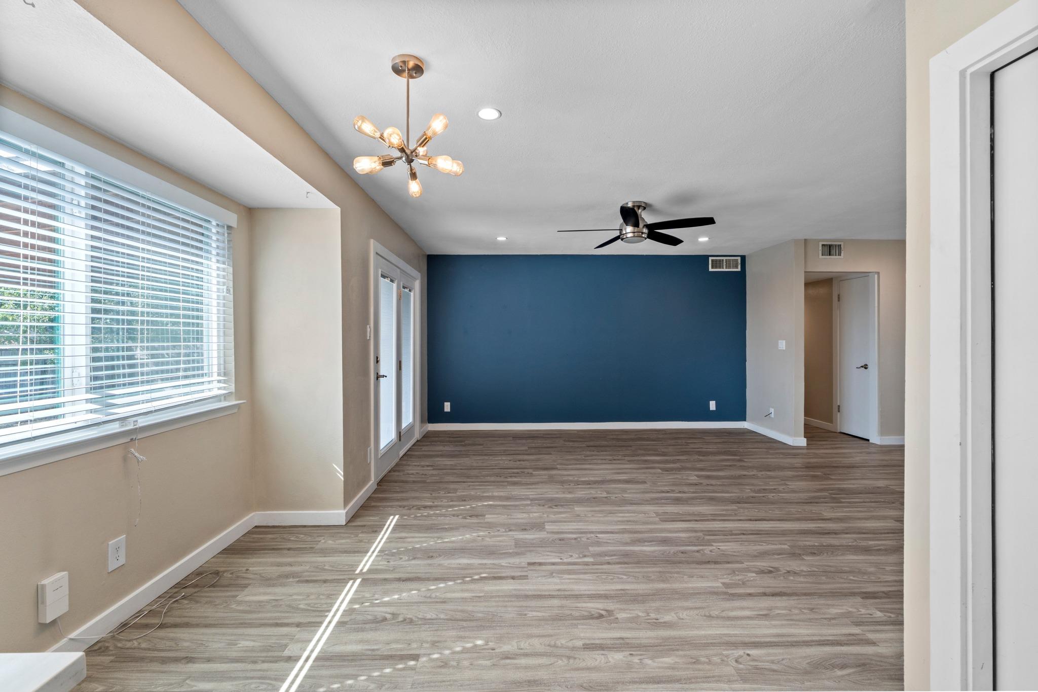 10107 Floyd Dr Property Photo 12