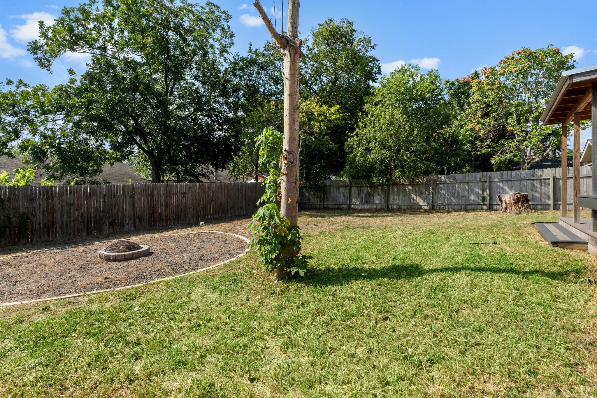 10107 Floyd Dr Property Photo 25