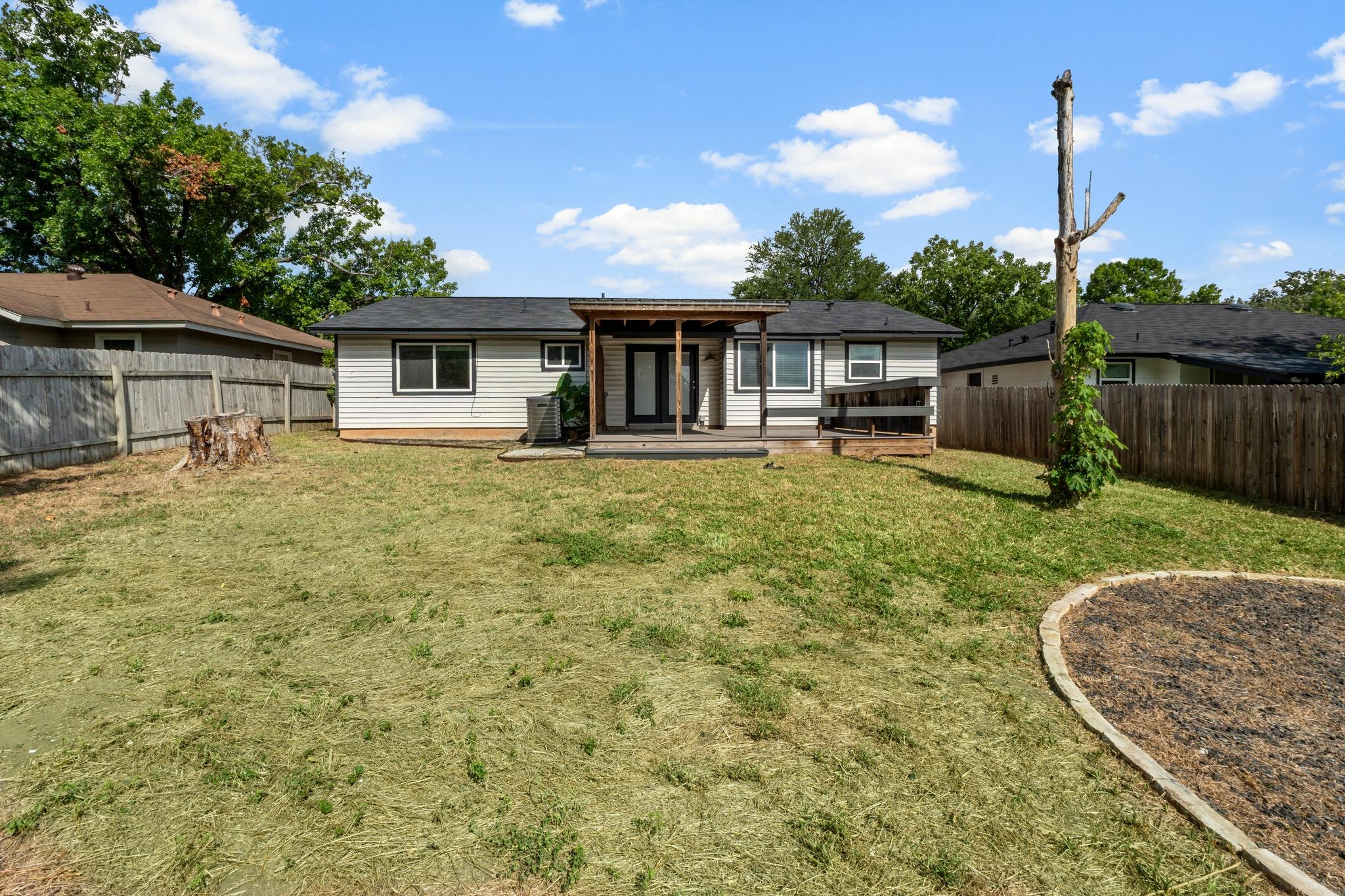 10107 Floyd Dr Property Photo 27