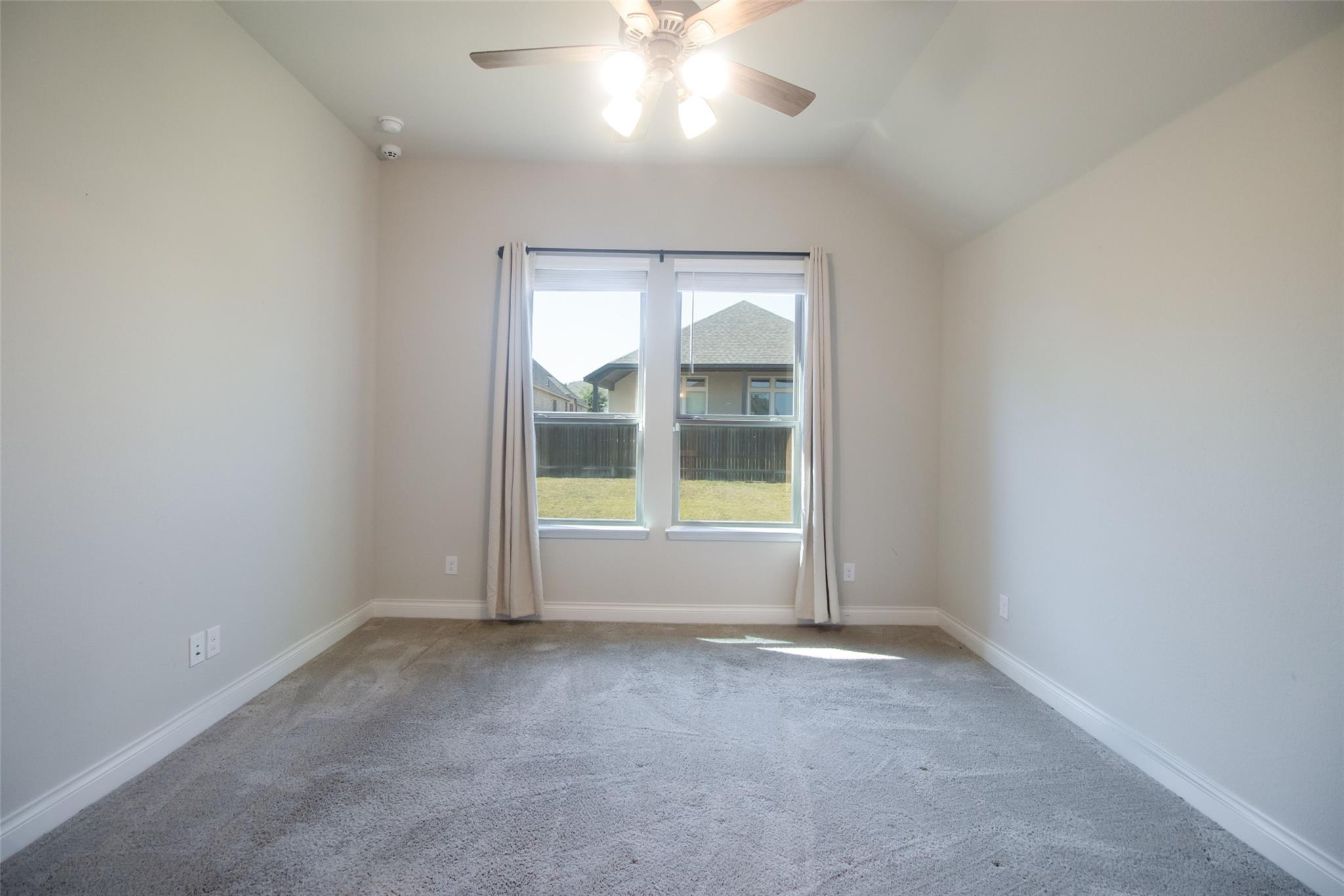 249 Rosebush Dr Property Photo 16
