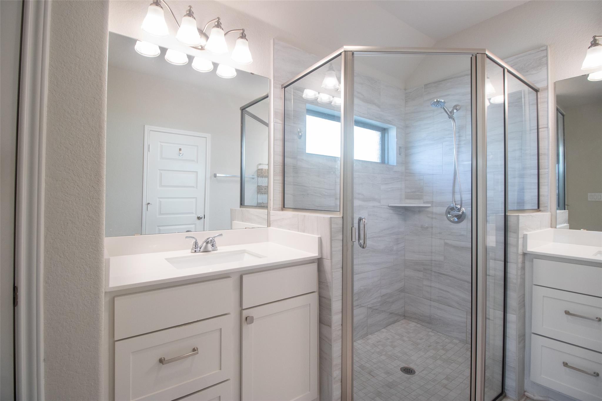 249 Rosebush Dr Property Photo 20