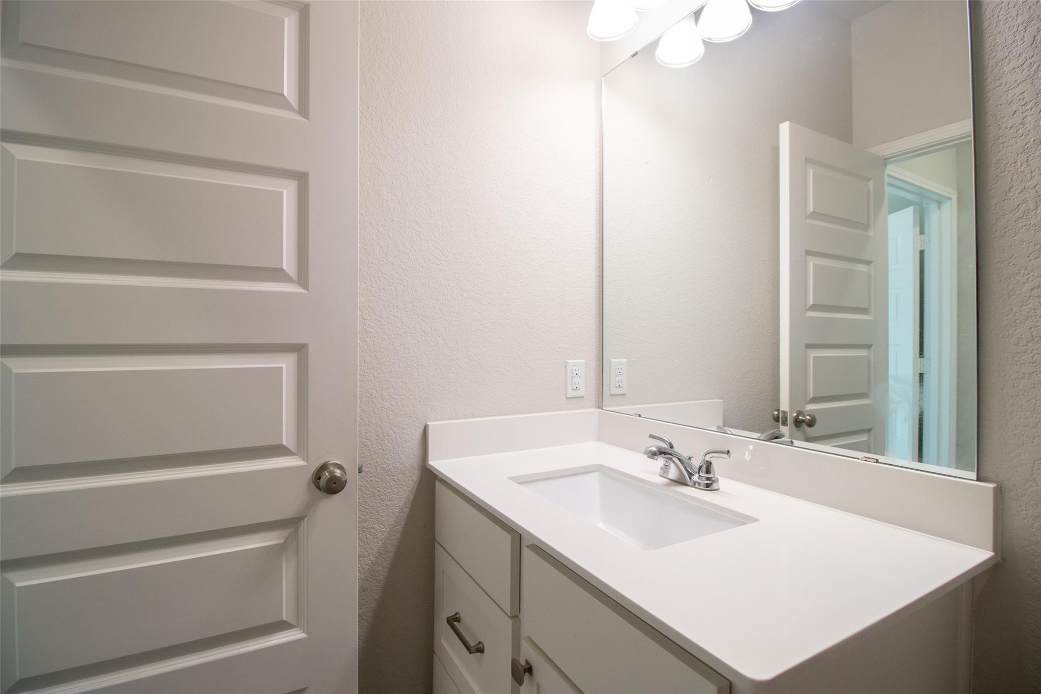 249 Rosebush Dr Property Photo 25