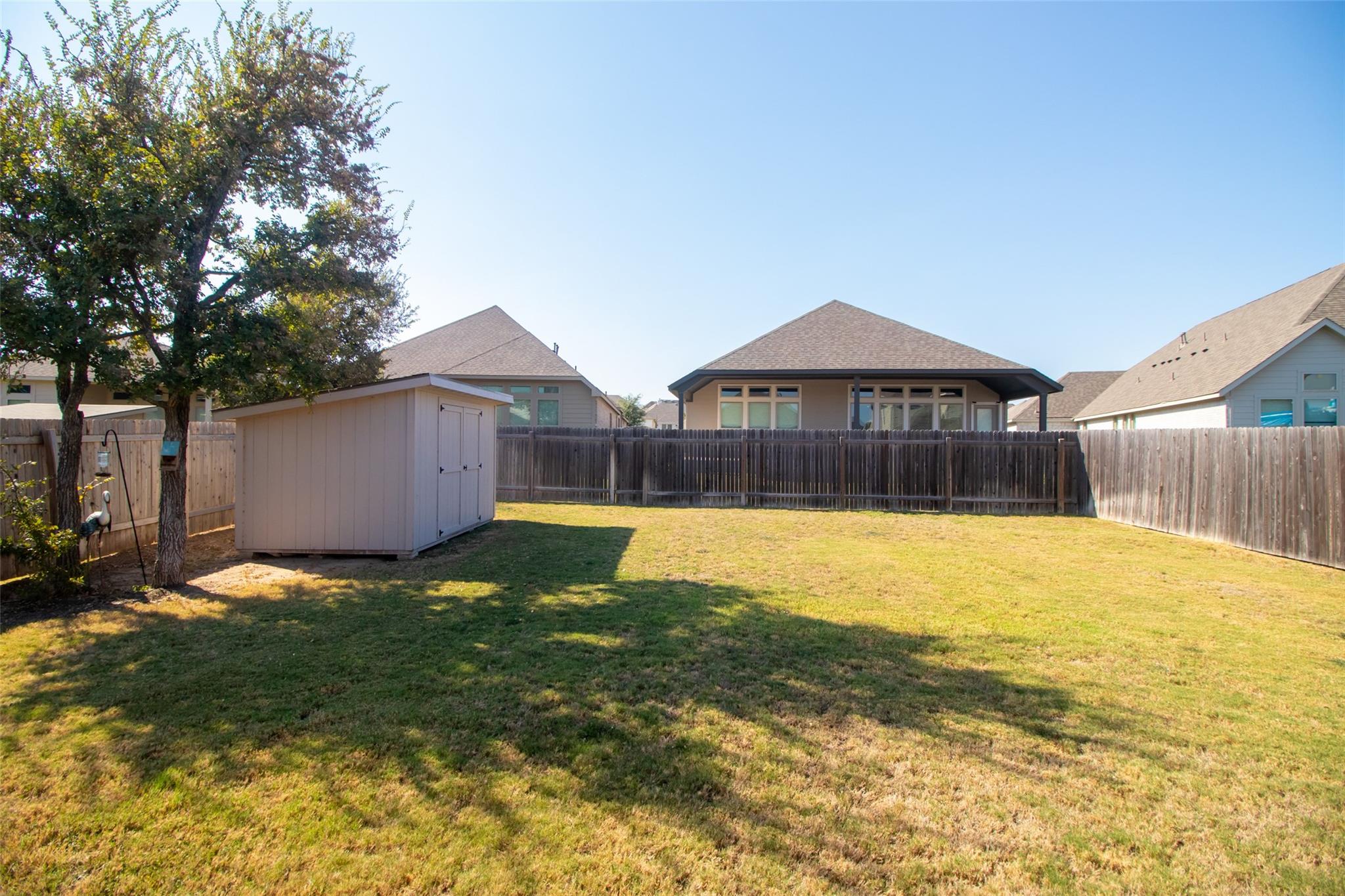 249 Rosebush Dr Property Photo 29