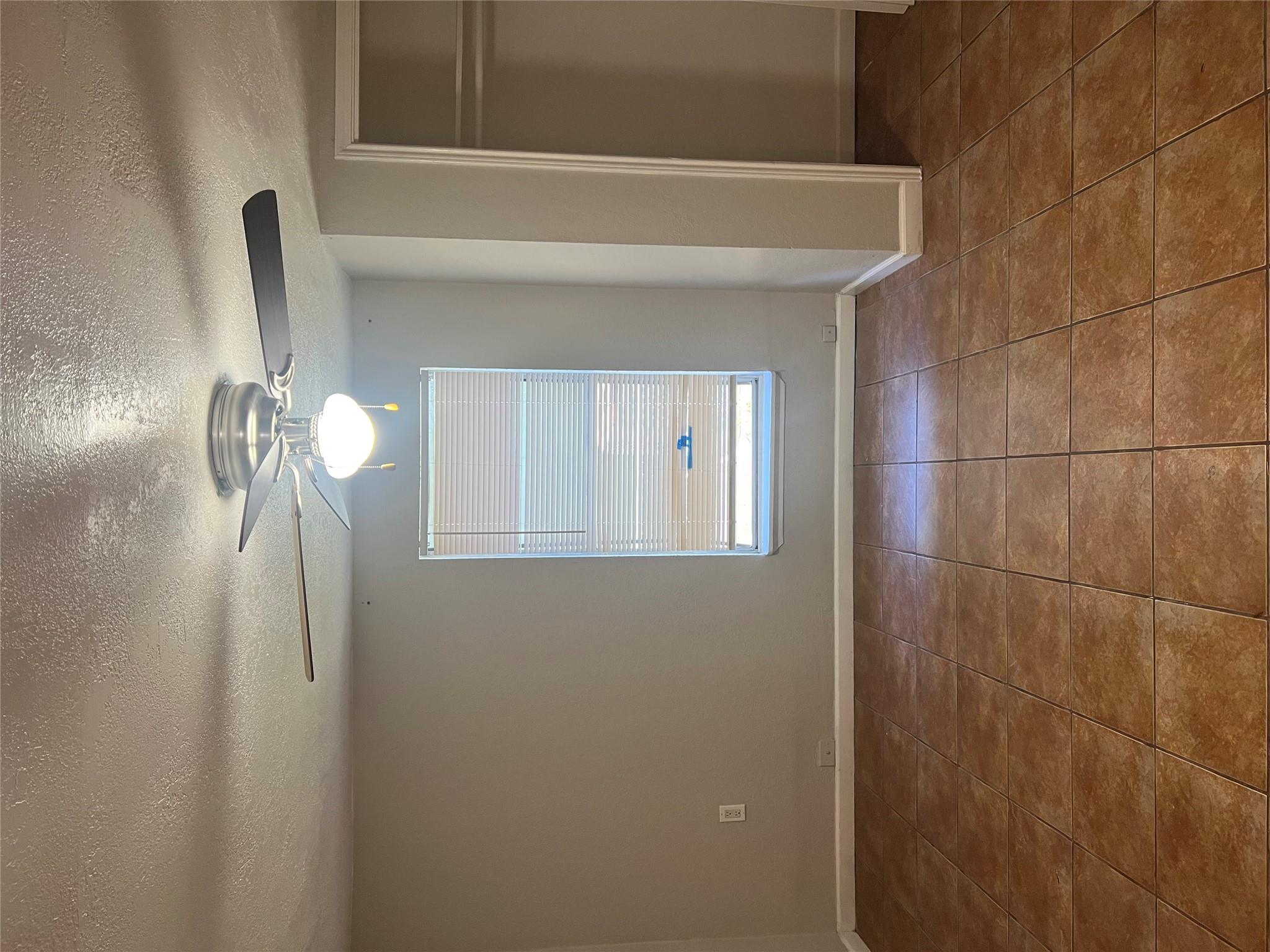 6405 Torres St Property Photo 6
