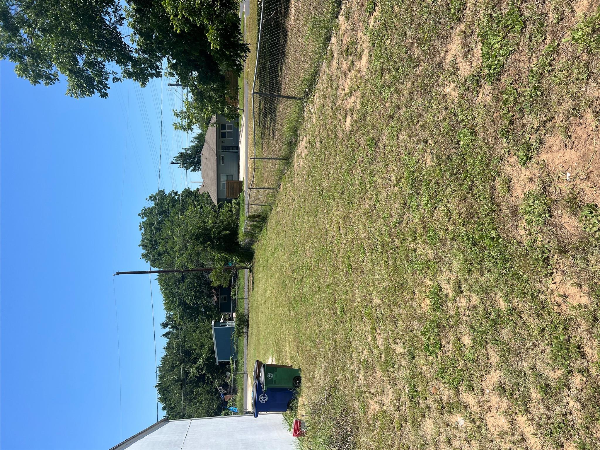 6405 Torres St Property Photo 13
