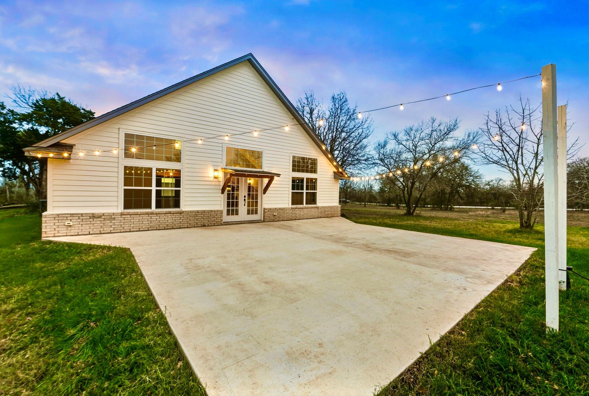 20808 Sandy Brown Ln Property Photo 8