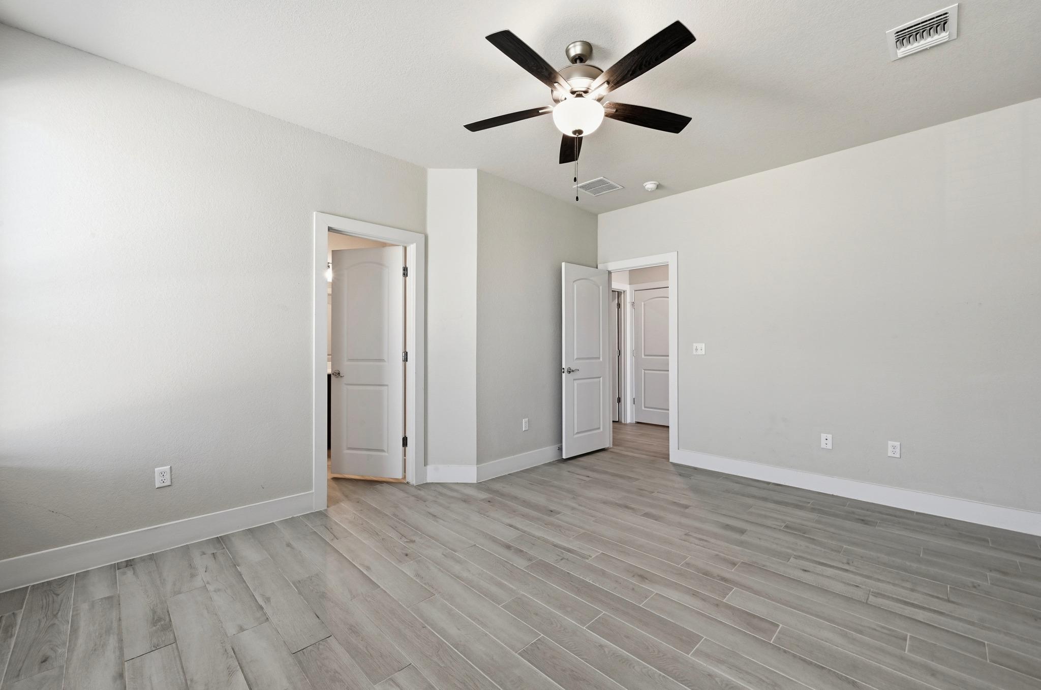 8401 Orizzonte St Property Photo 14