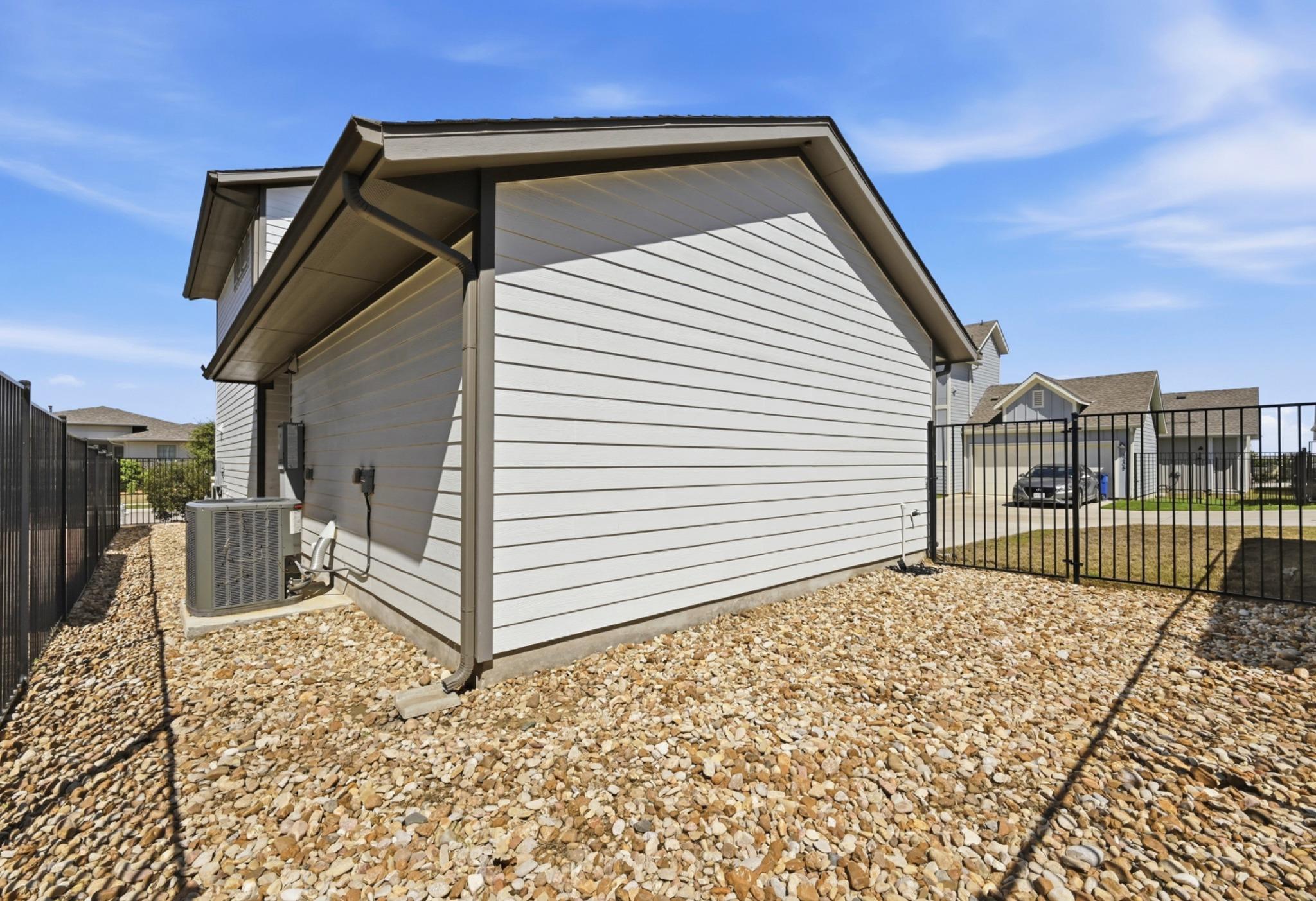 8401 Orizzonte St Property Photo 25