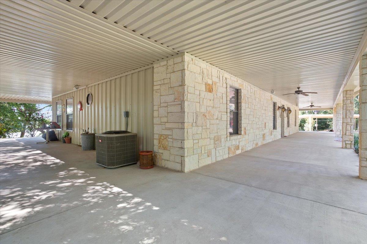 860 Lcr 794 None Property Photo 11