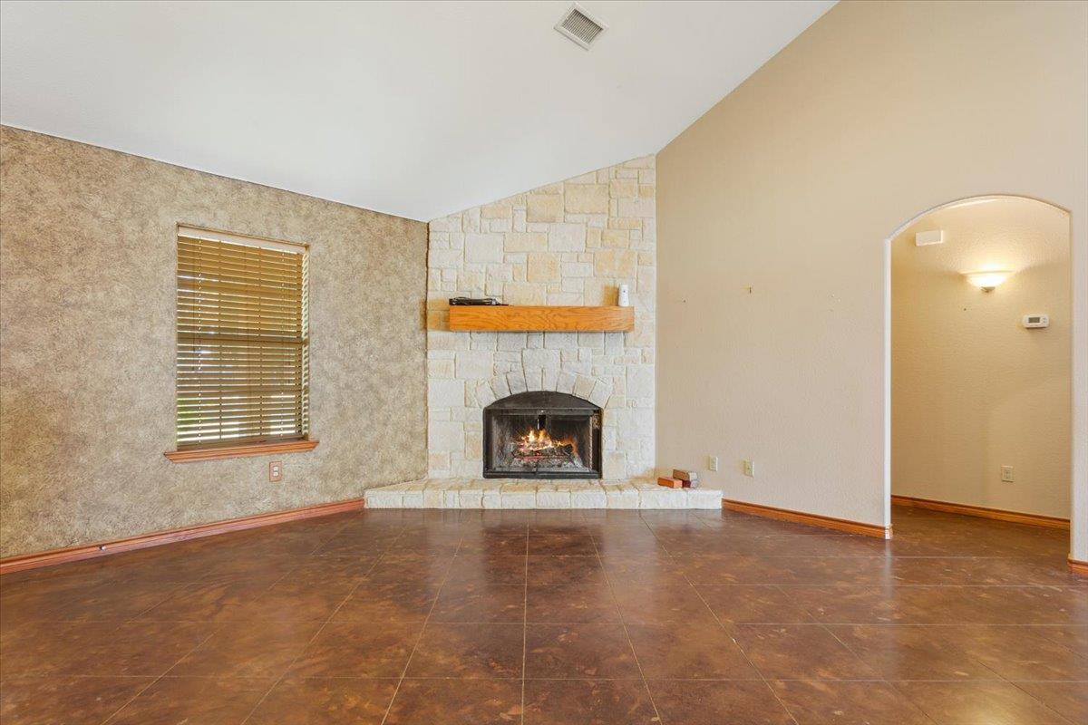 860 Lcr 794 None Property Photo 15