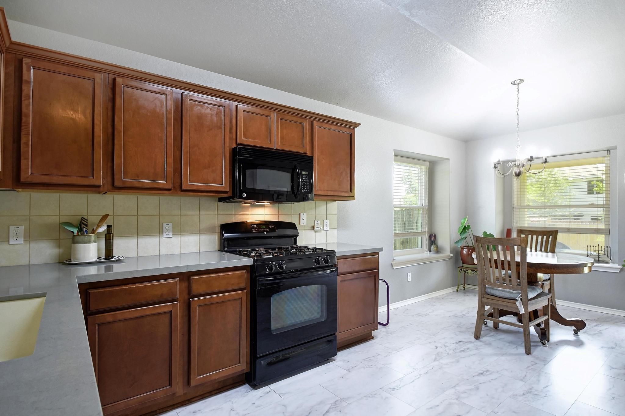 106 Wild Plum None Property Photo 11