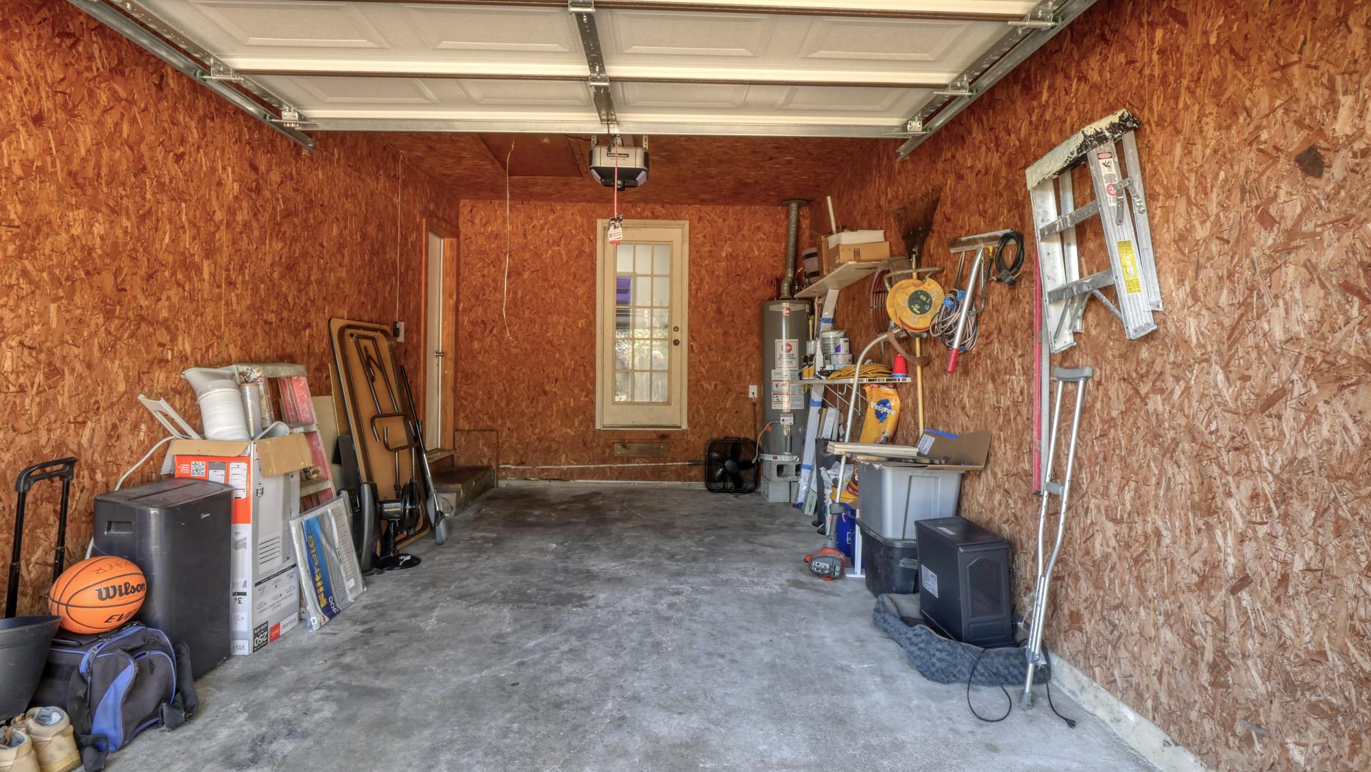 509 N Hill St Property Photo 24