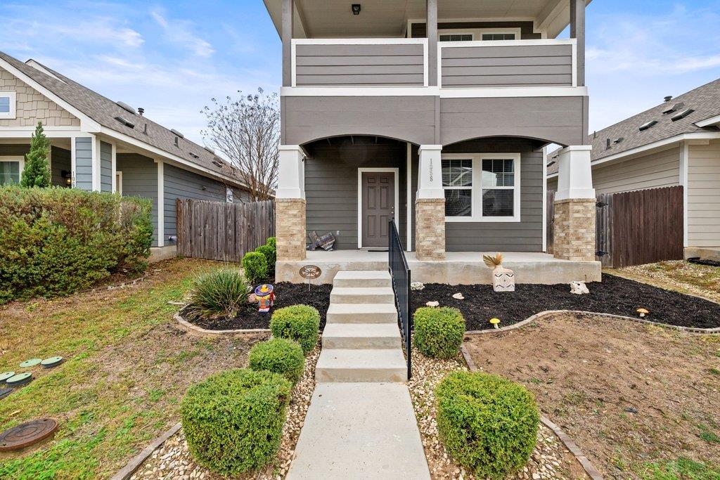 1058 Sand Post Pl Property Photo 4