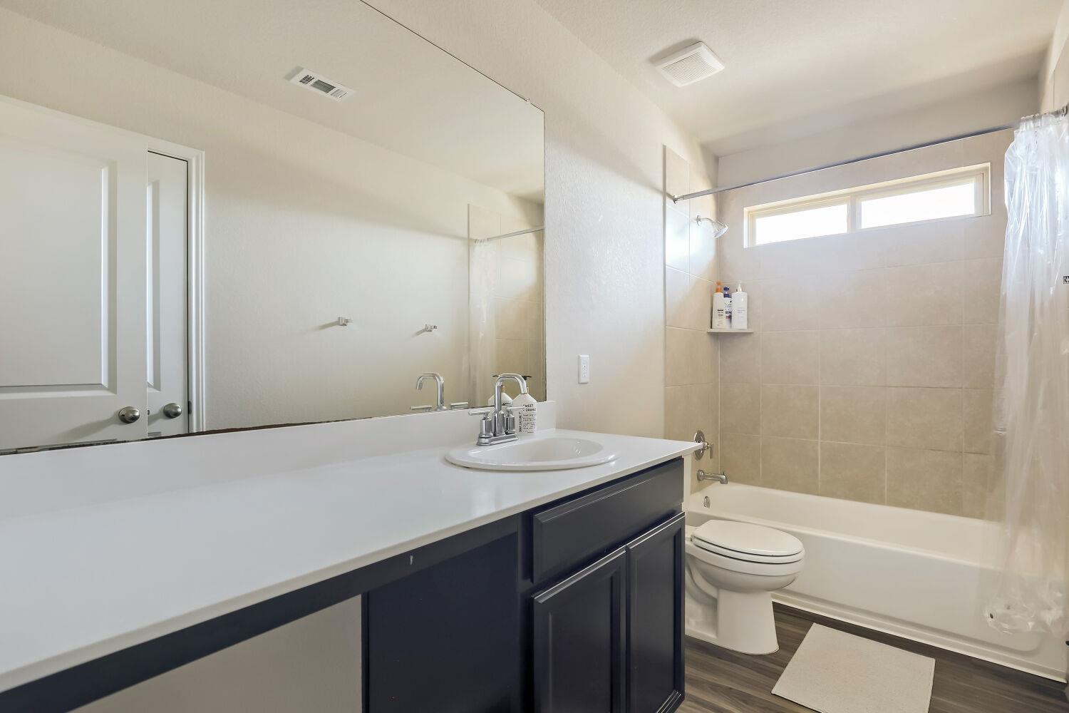 5547 Bellissima Way Property Photo 15