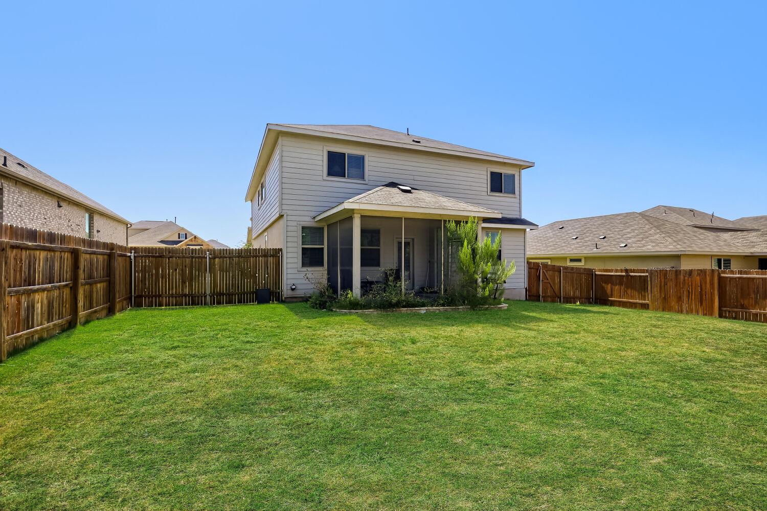 5547 Bellissima Way Property Photo 17
