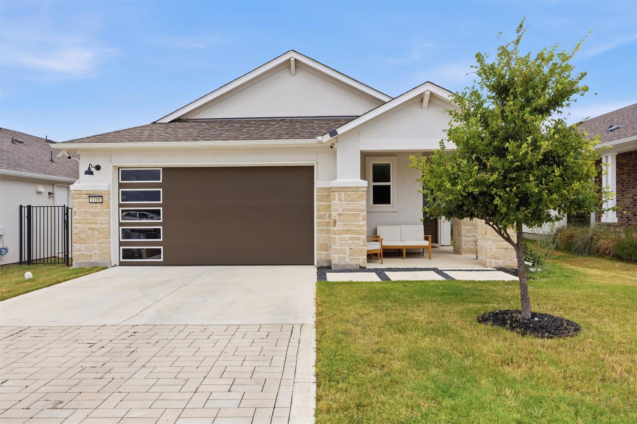 1108 Chapote Ter Property Photo 1