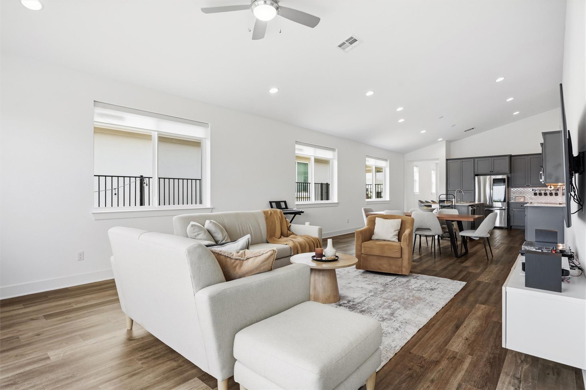 1108 Chapote Ter Property Photo 15