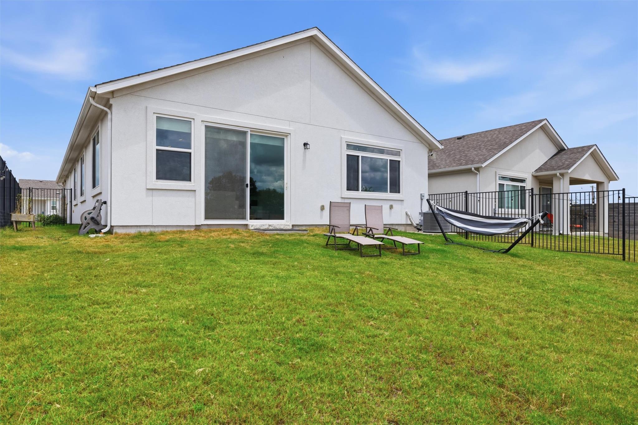 1108 Chapote Ter Property Photo 27