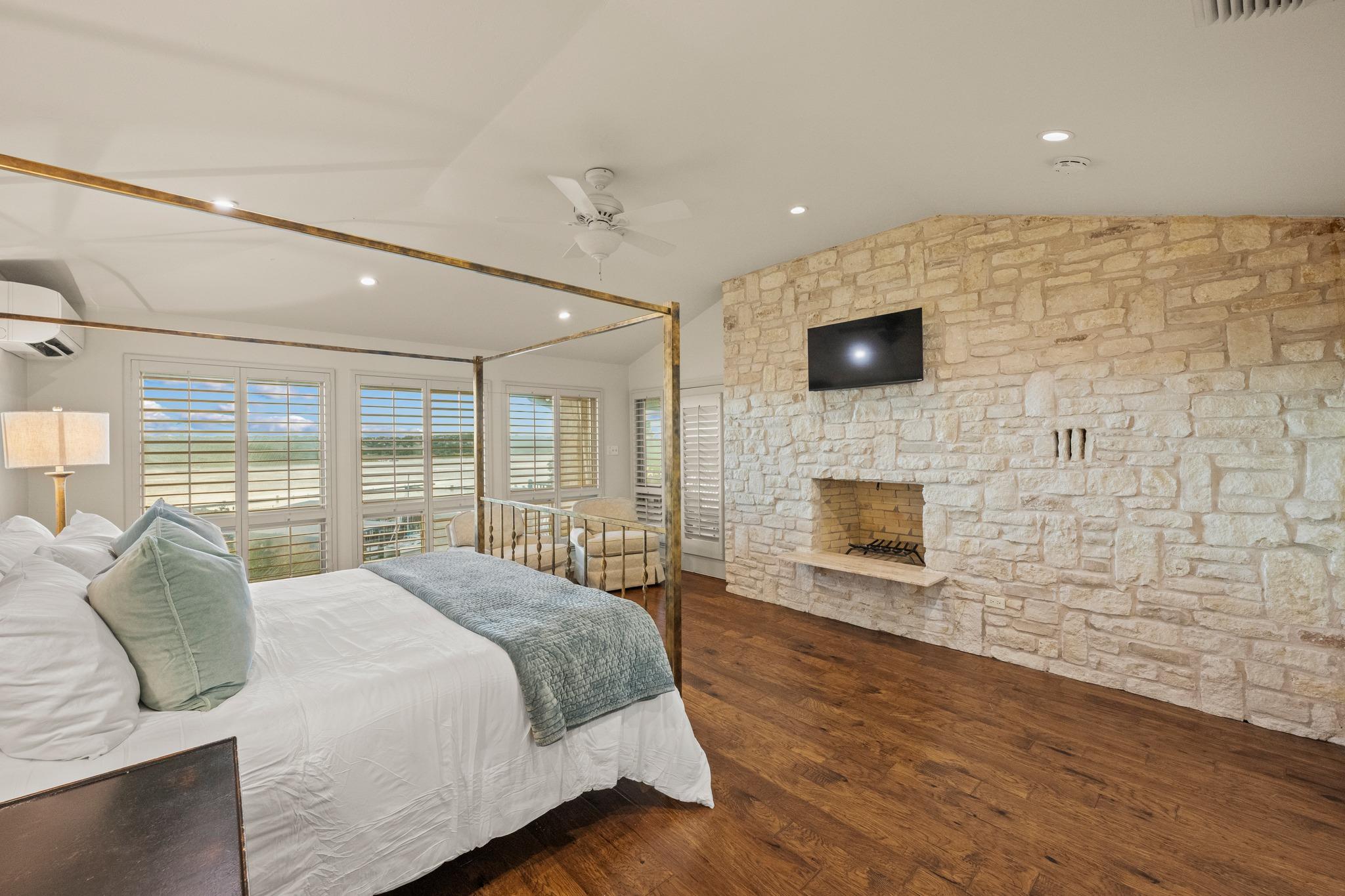 1005 Challenger None Property Photo 15