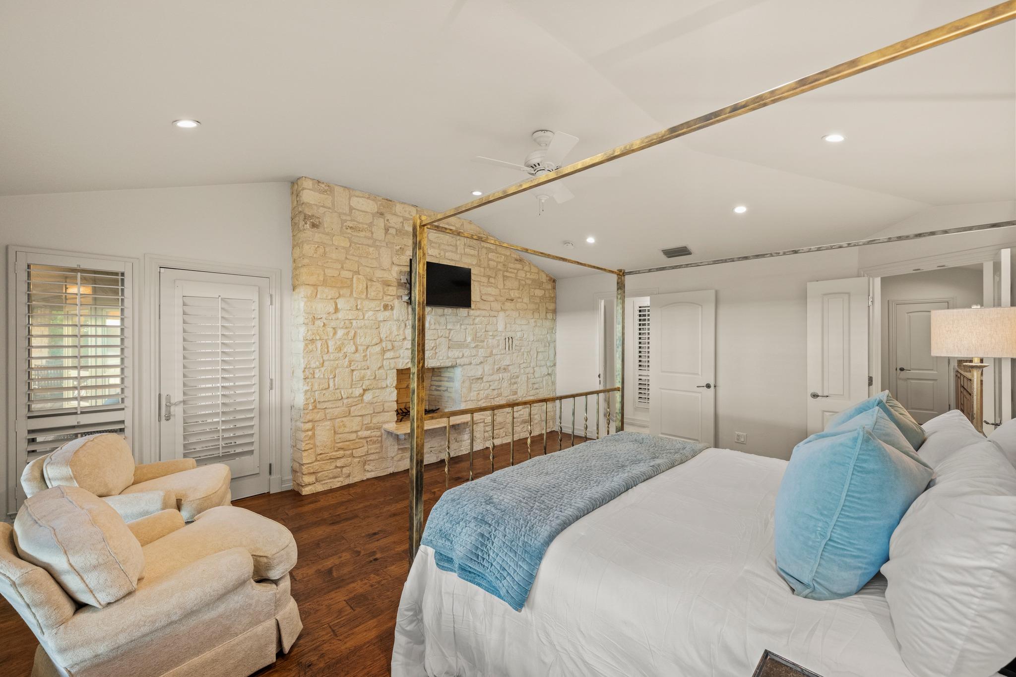 1005 Challenger None Property Photo 16
