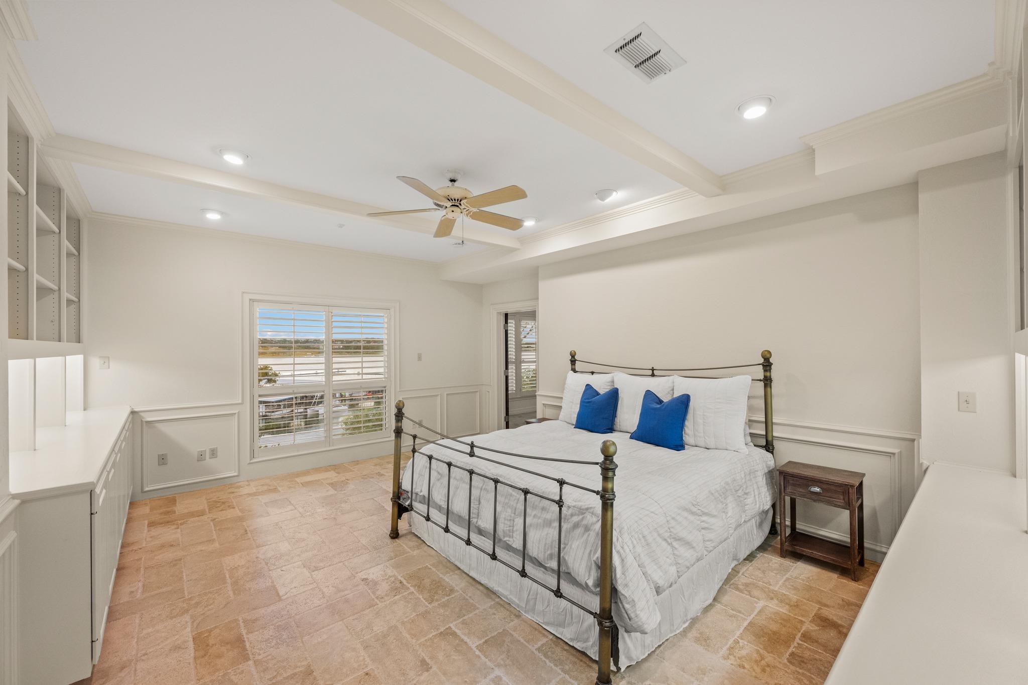 1005 Challenger None Property Photo 26