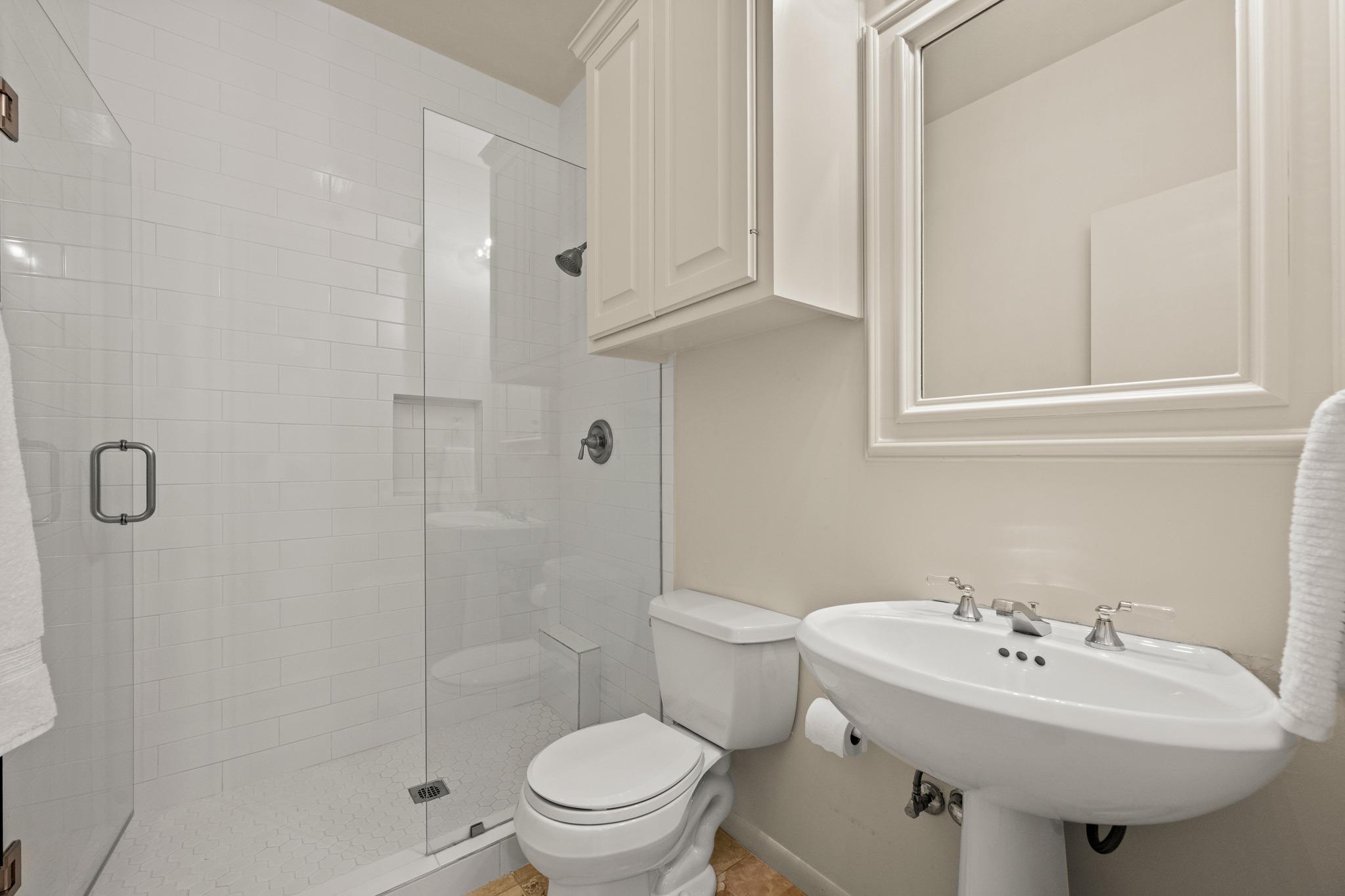 1005 Challenger None Property Photo 27