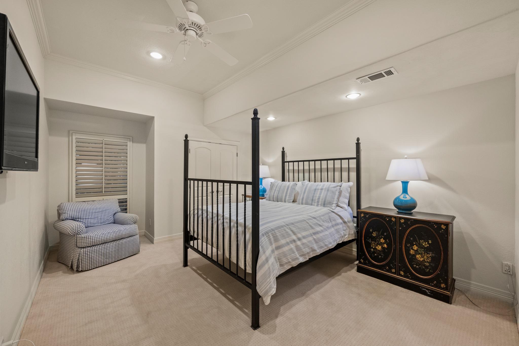 1005 Challenger None Property Photo 31
