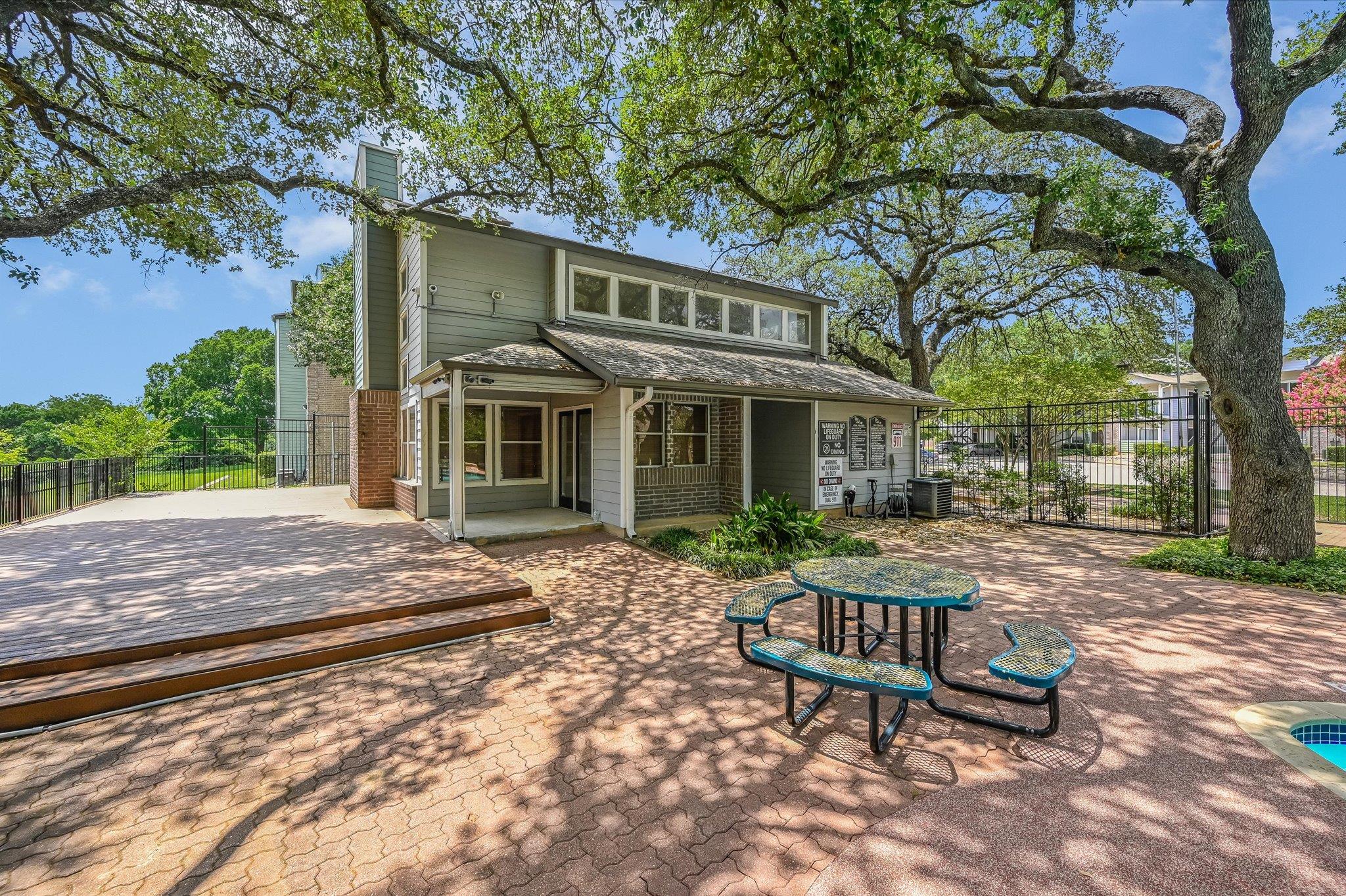 12166 Metric Blvd #257 Property Photo 28