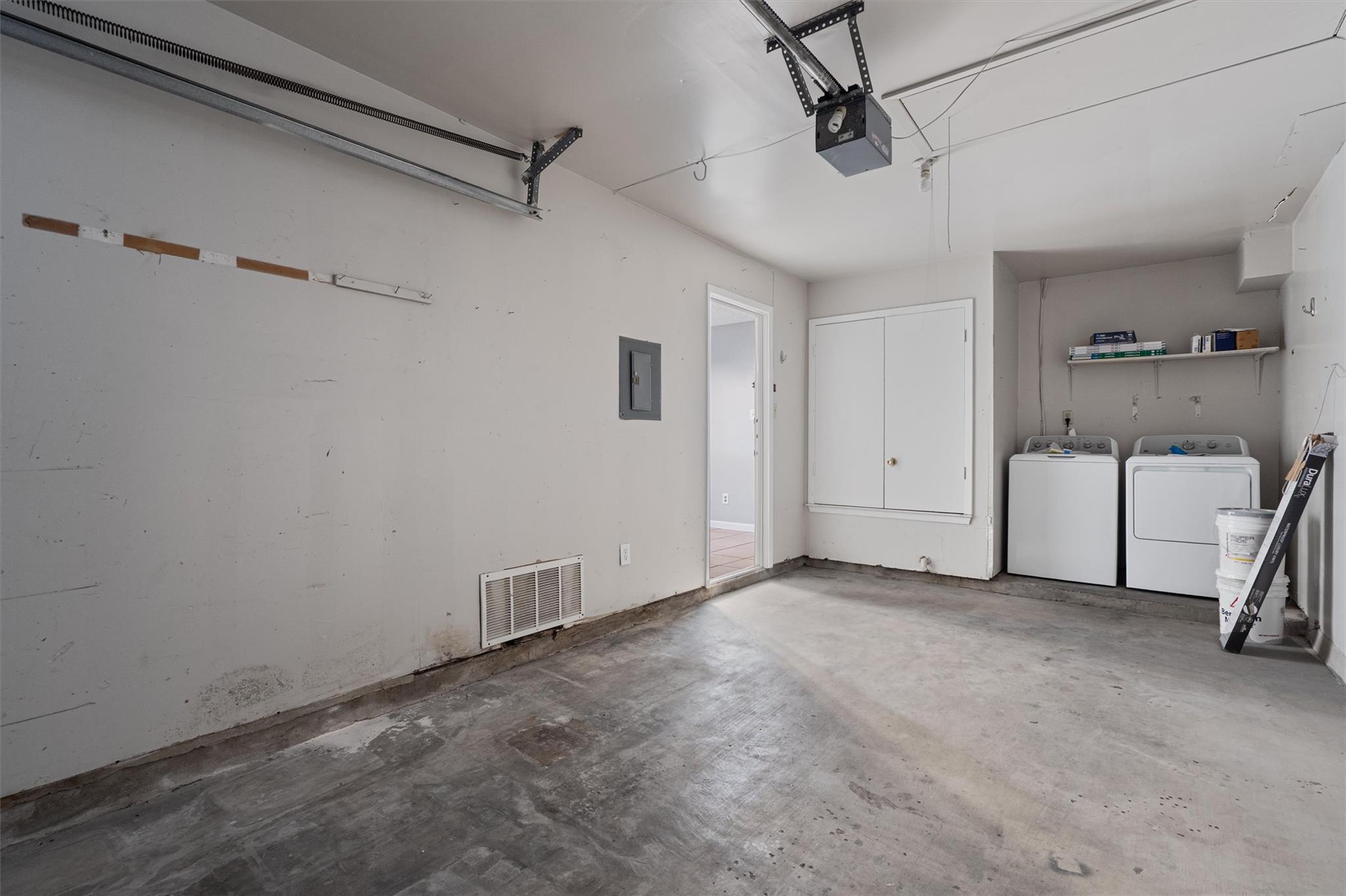 13357 Water Oak Ln #b Property Photo 22