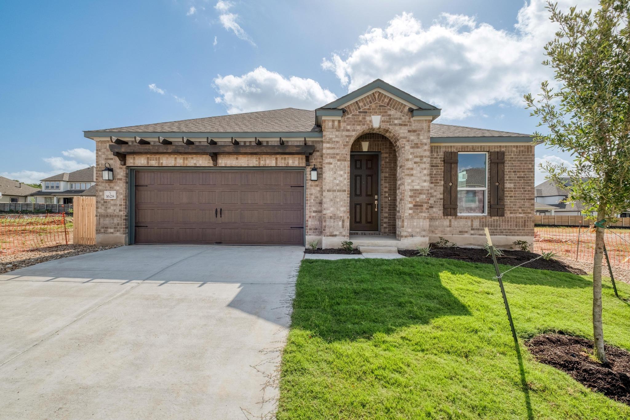 1628 Garlock Dr Property Photo 1
