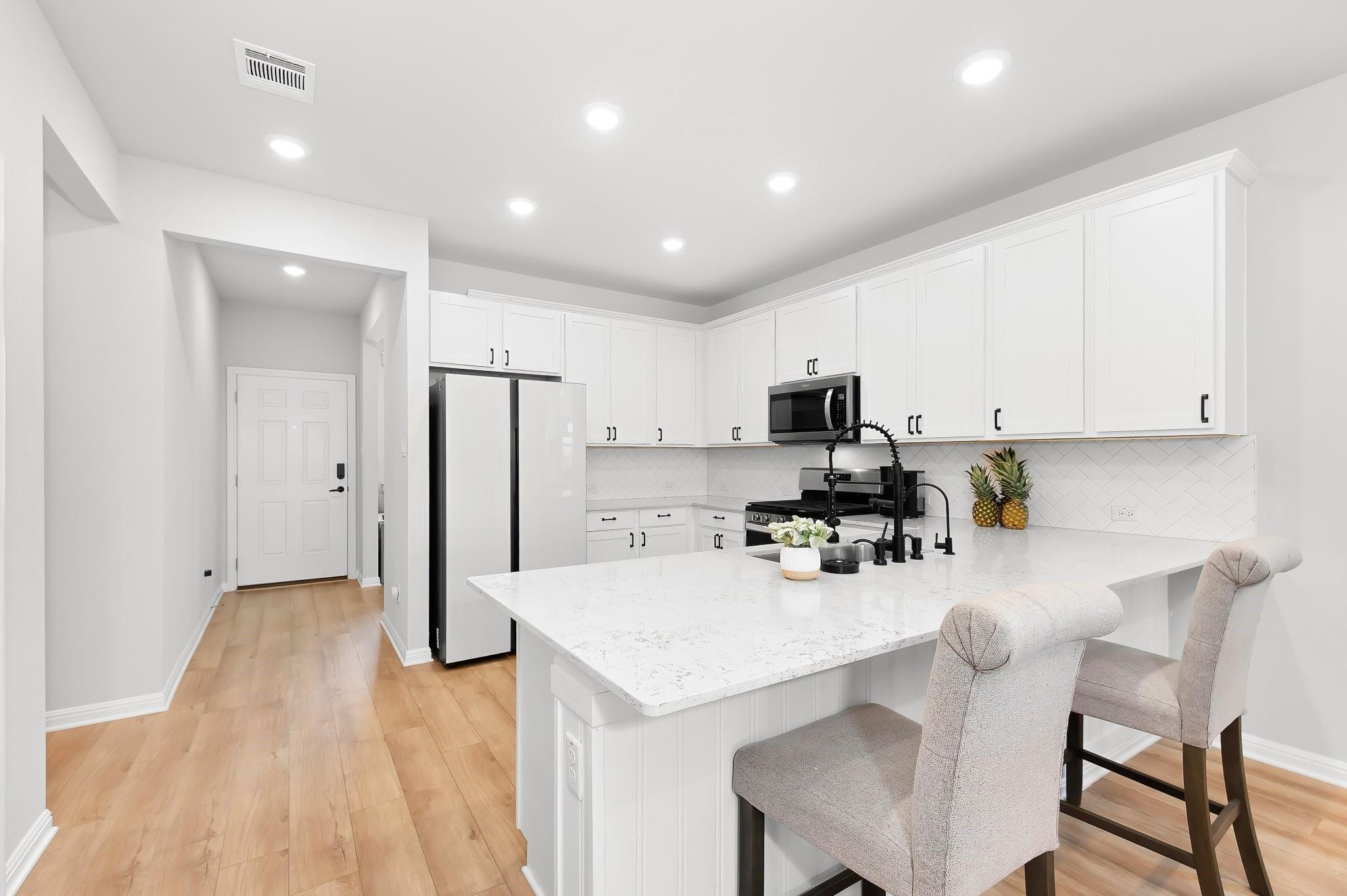 723 Gray Fox Loop Property Photo 1