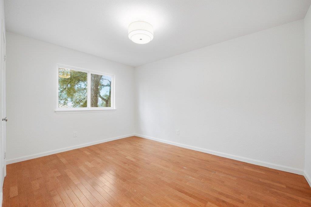 12301 Meuse Cv Property Photo 25
