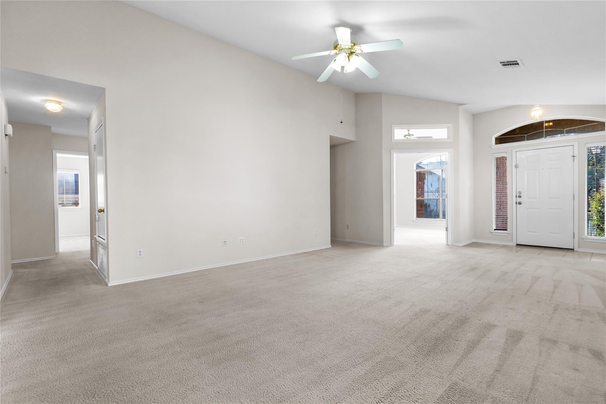 11132 Crazy Well Dr Property Photo 11