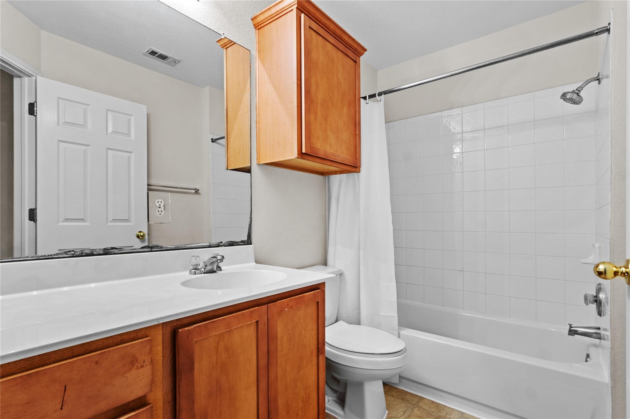 11132 Crazy Well Dr Property Photo 19