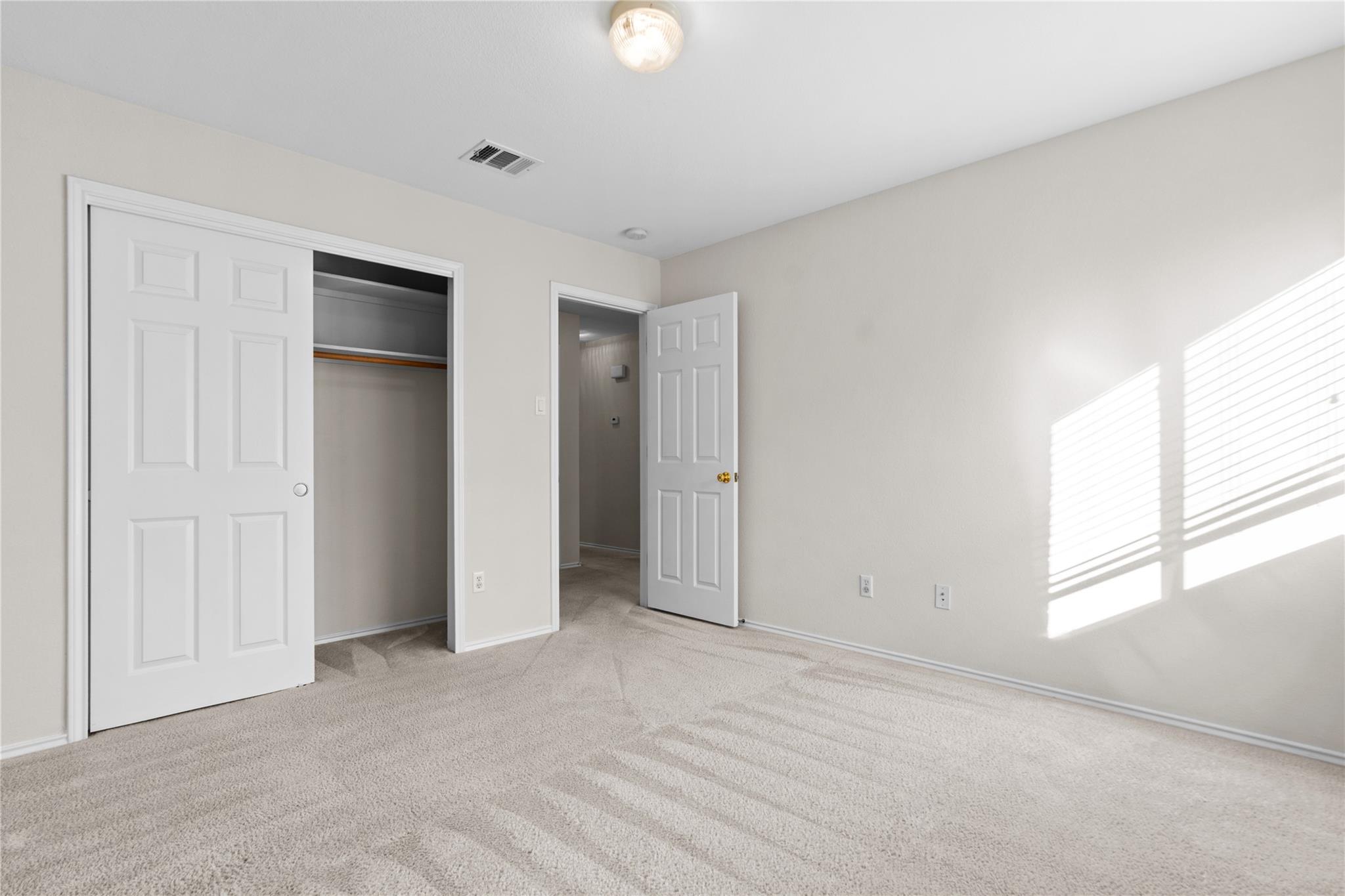 11132 Crazy Well Dr Property Photo 21