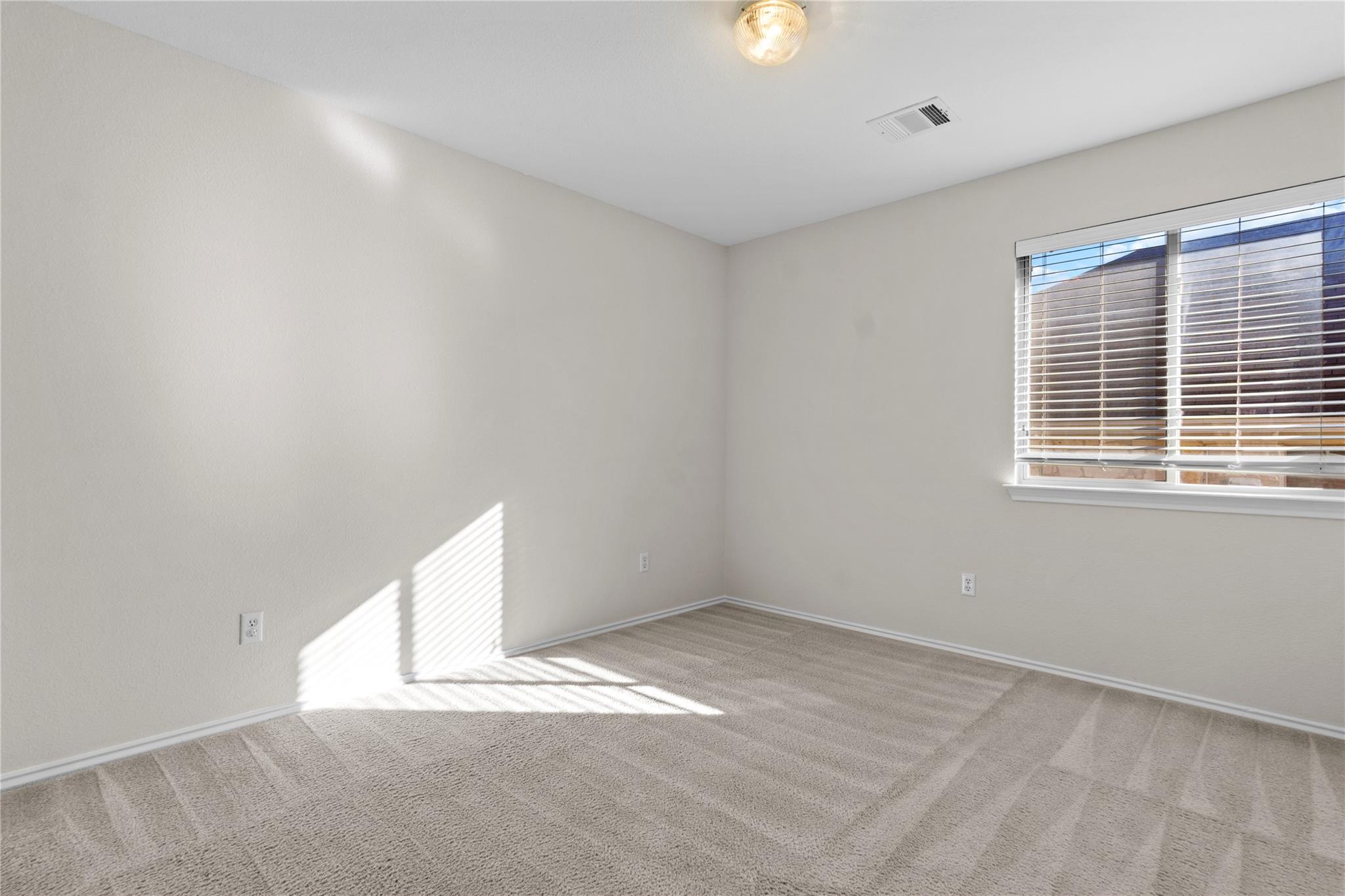 11132 Crazy Well Dr Property Photo 22